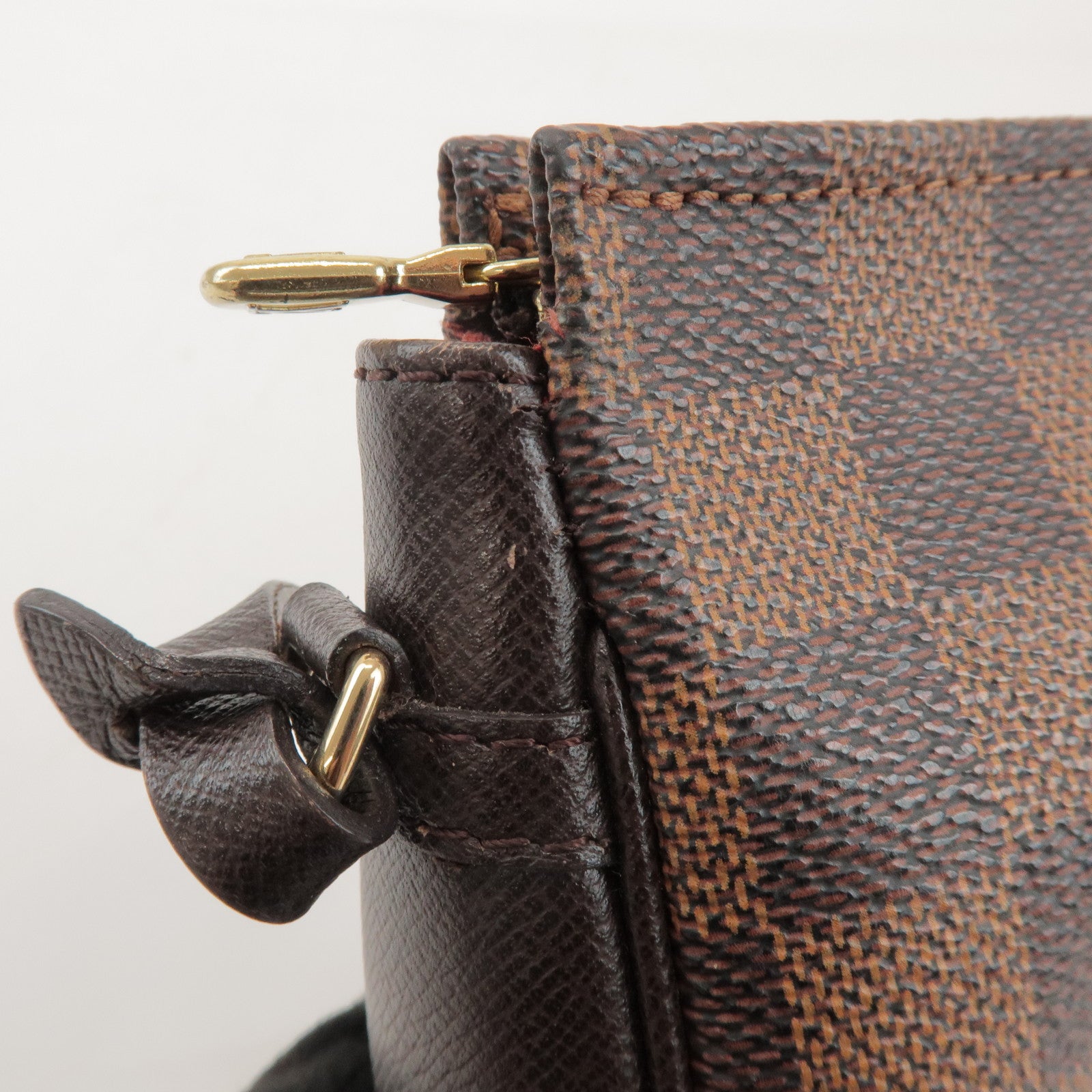 Louis Vuitton Damier Trousse Makeup Accessory Pouch Brown N51982