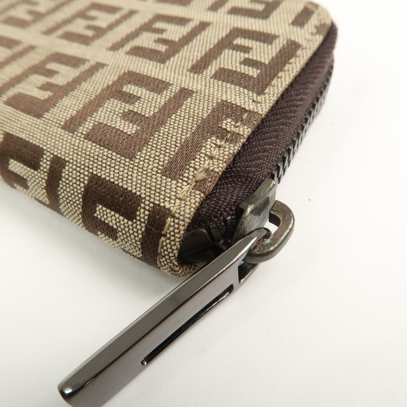 FENDI Zucca Canvas Leather 6 Ring Zippy Key Case Beige 8AP000