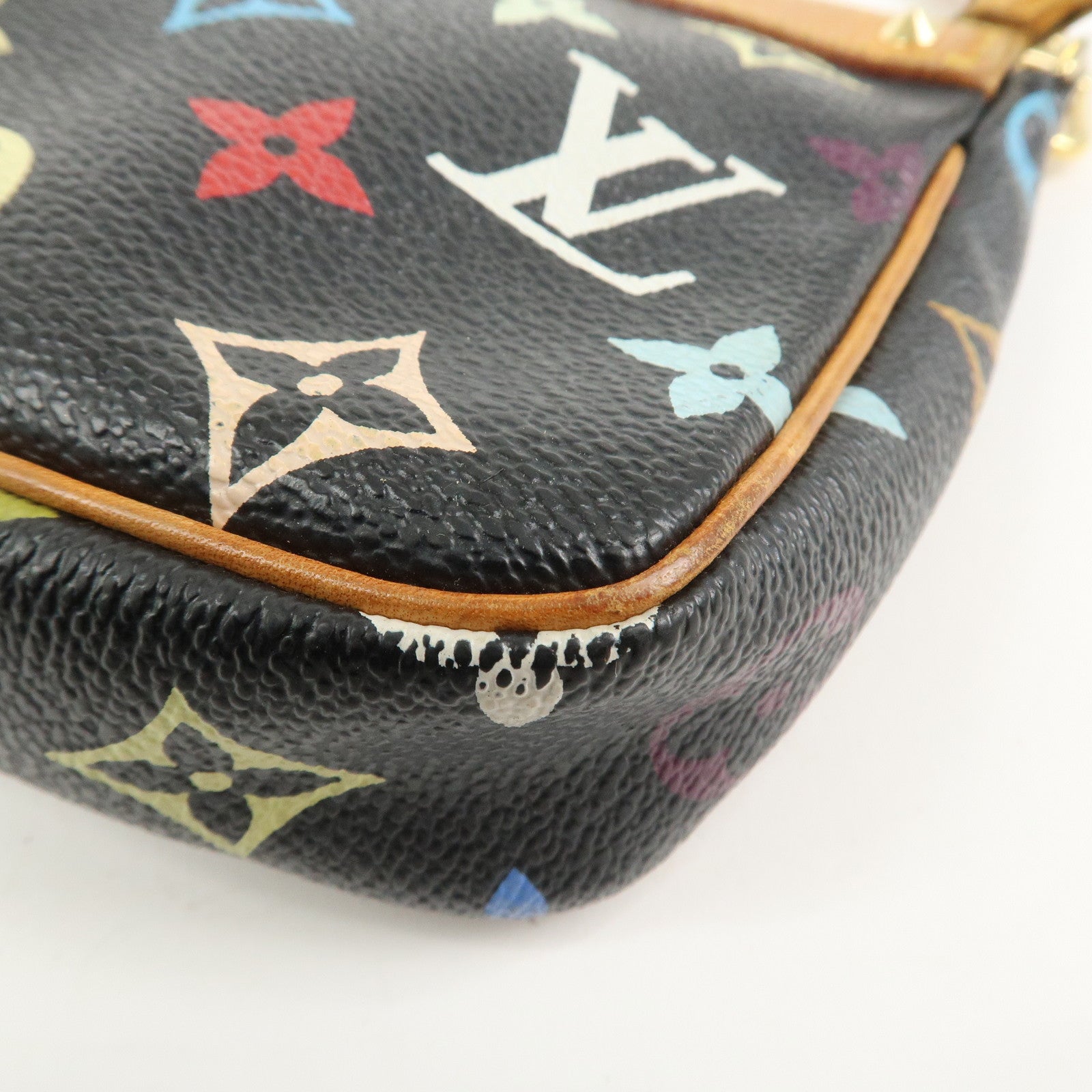 Louis Vuitton Monogram Multicolor Pochette Accessoires Noir M92648