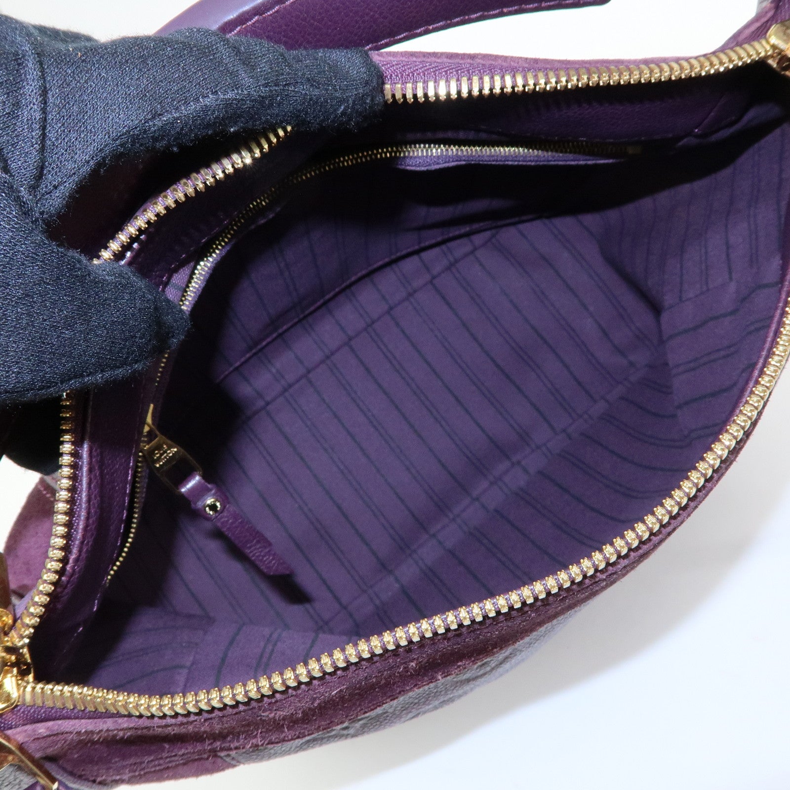 Louis Vuitton Monogram Empreinte Audacieuses PM Hand Bag M40583