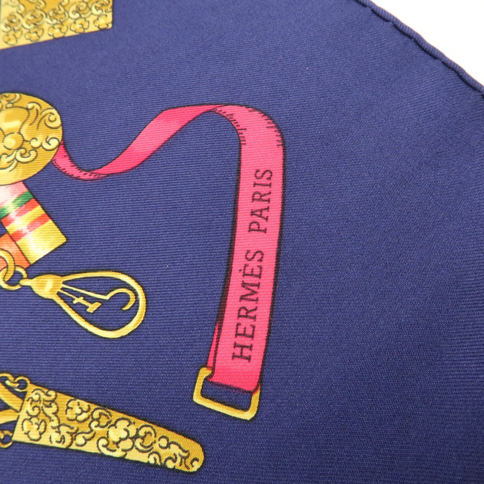 HERMES Carre 90 Silk 100% Petite Main Scarf Navy Pink Multicolor