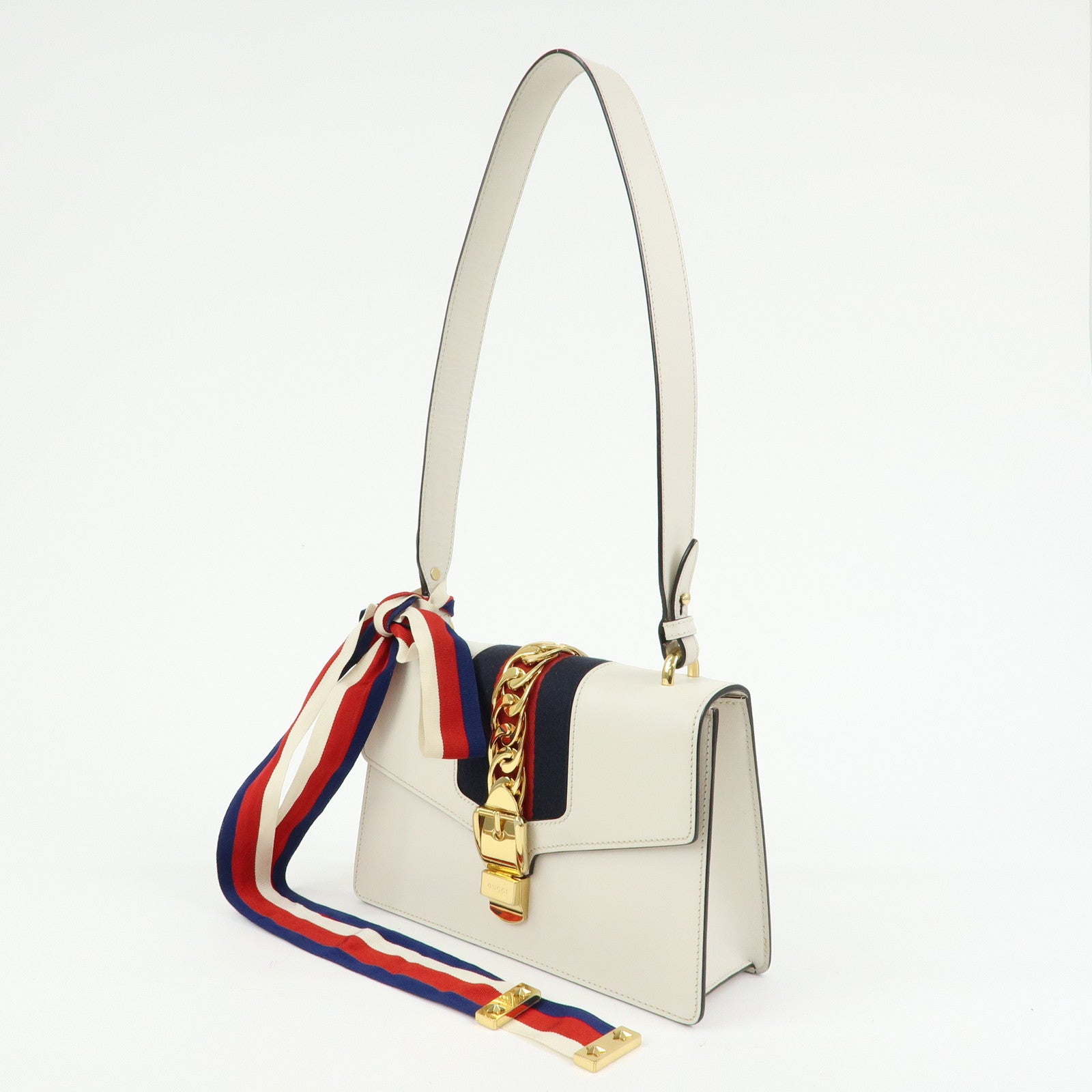 GUCCI Sylvie Sherry Leather Shoulder Bag Ribbon Charm White 421882
