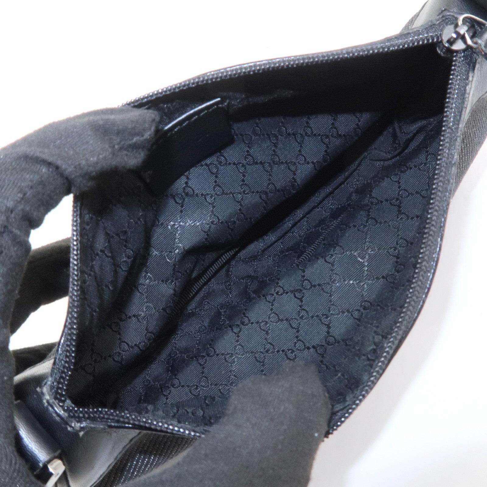 GUCCI Sherry Denim Leather Accessory Pouch Hand Bag Black 92820