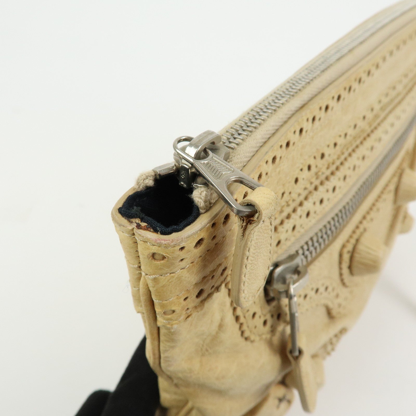 BALENCIAGA Leather Giant Clutch Bag Pouch Beige 204533