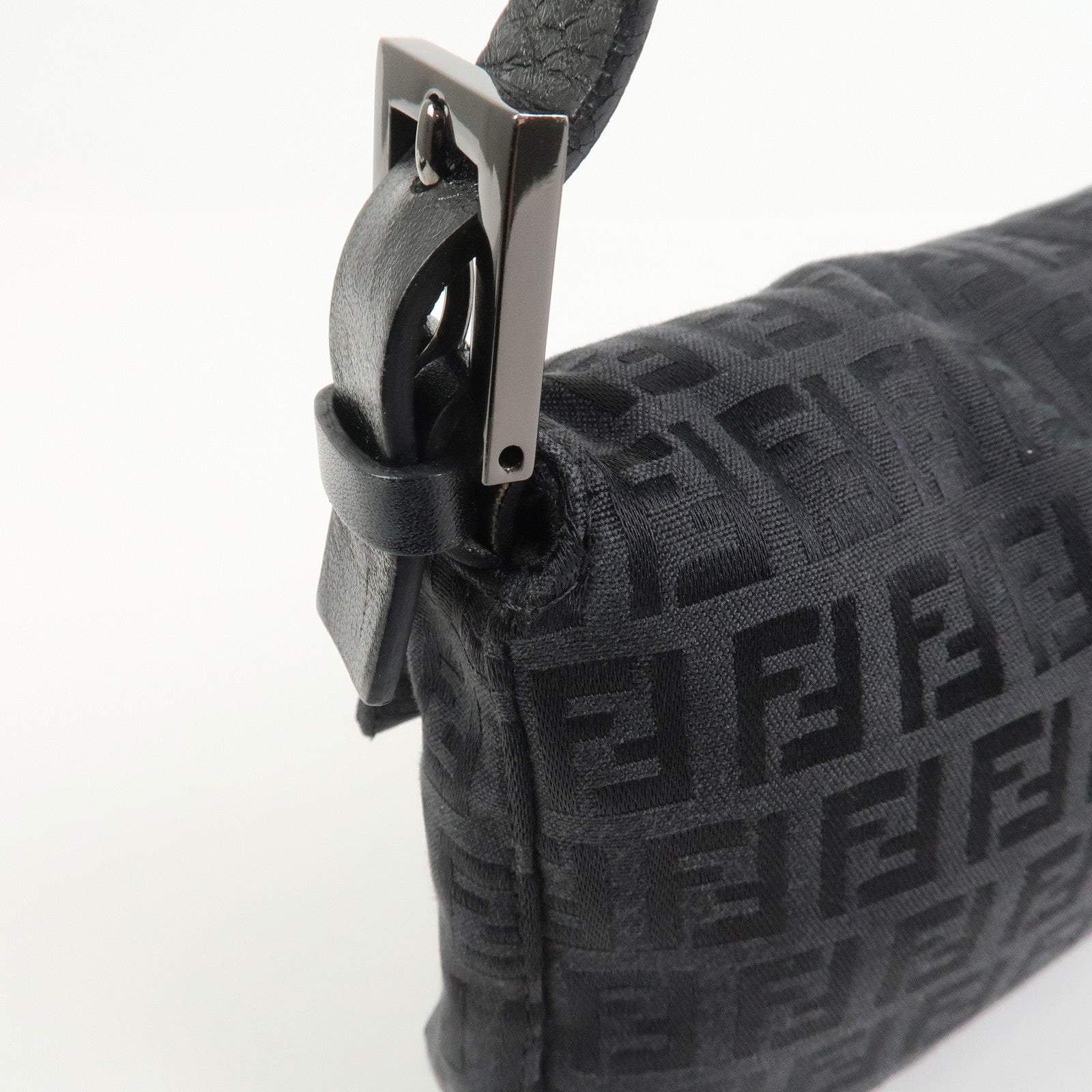 FENDI Mamma Baguette Zucchino Canvas Leather Shoulder Bag 8BR000