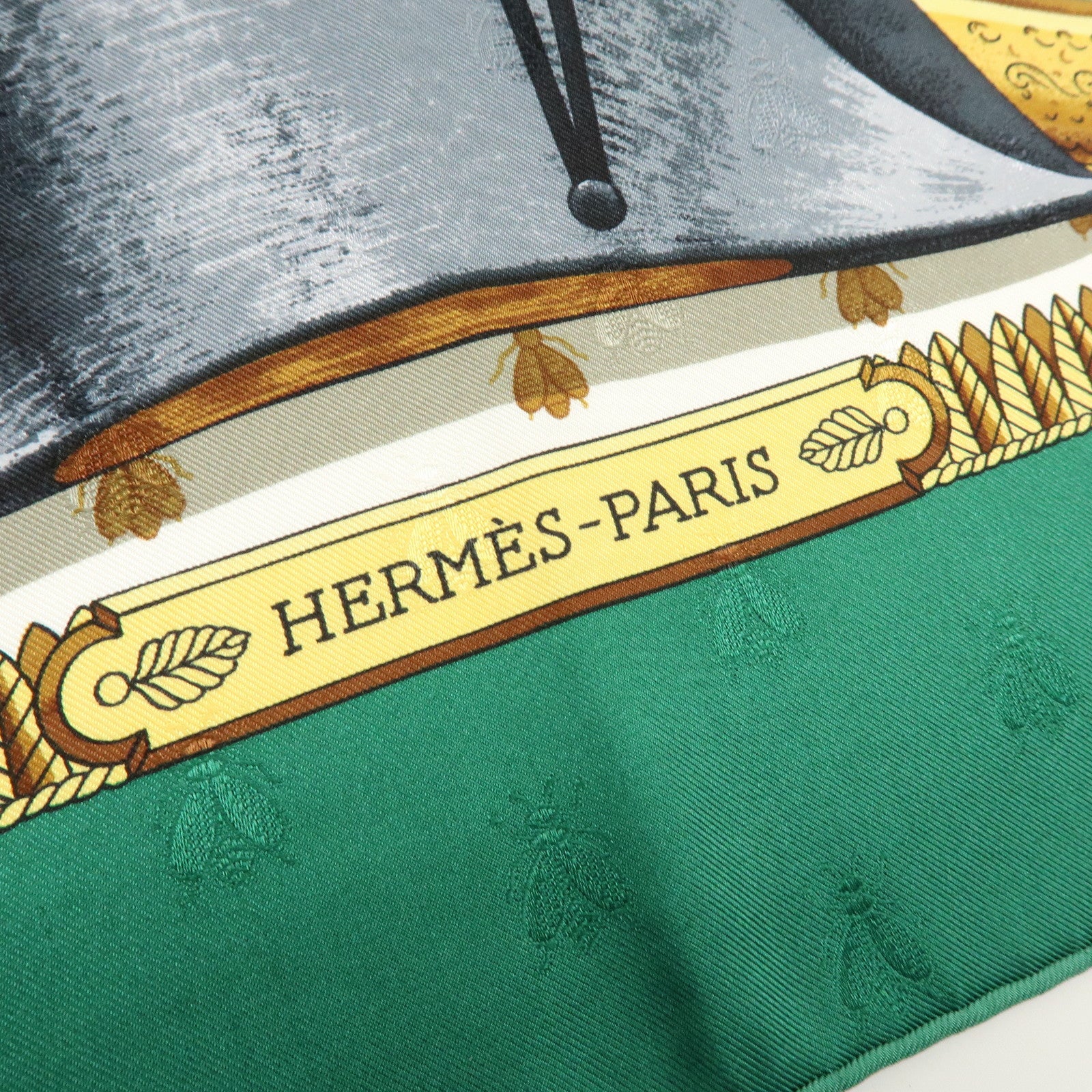 HERMES Carre 90 Silk 100% Scarf NAPOLEON Green White Red