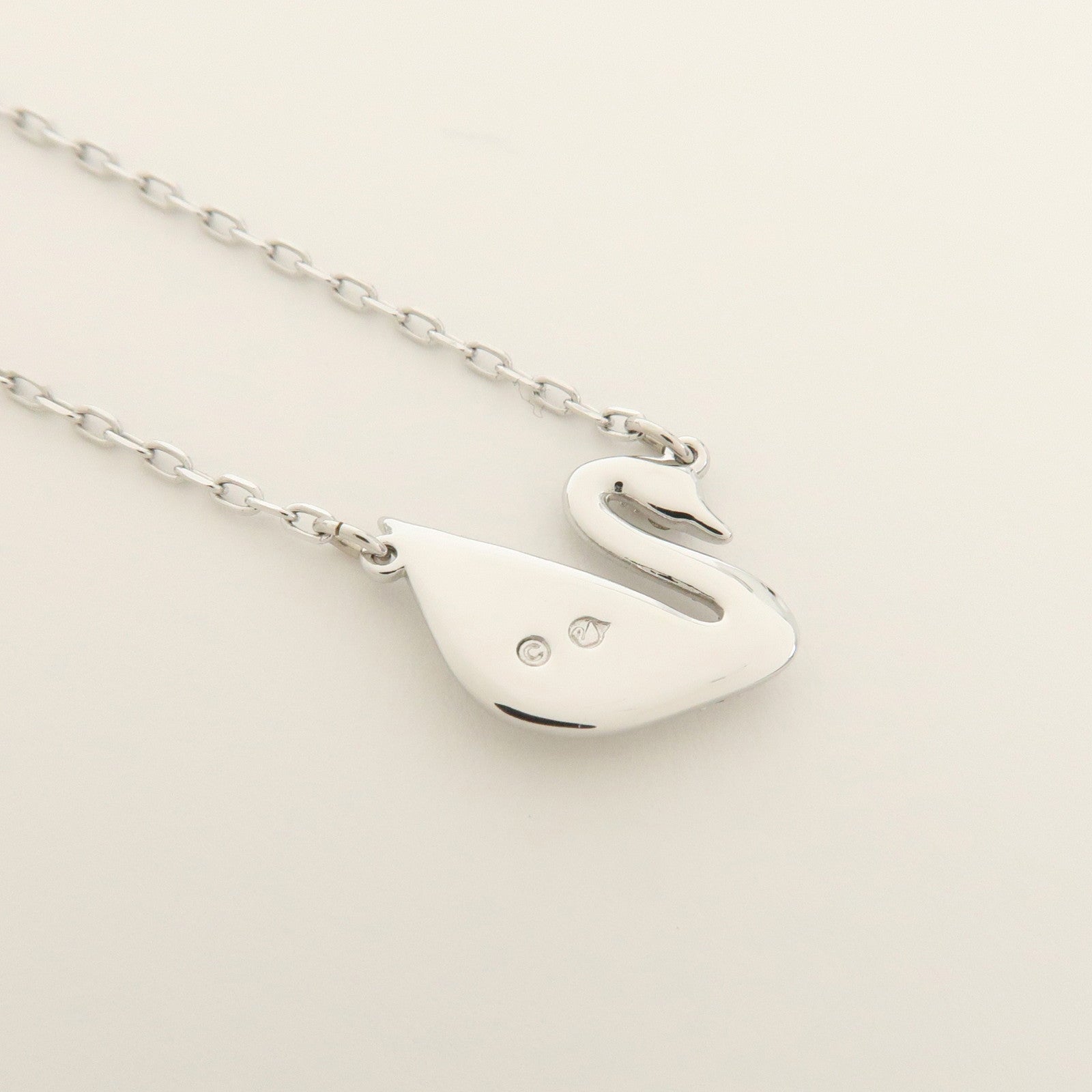 SWAROVSKI Swan Rhine Stone Silver Necklace