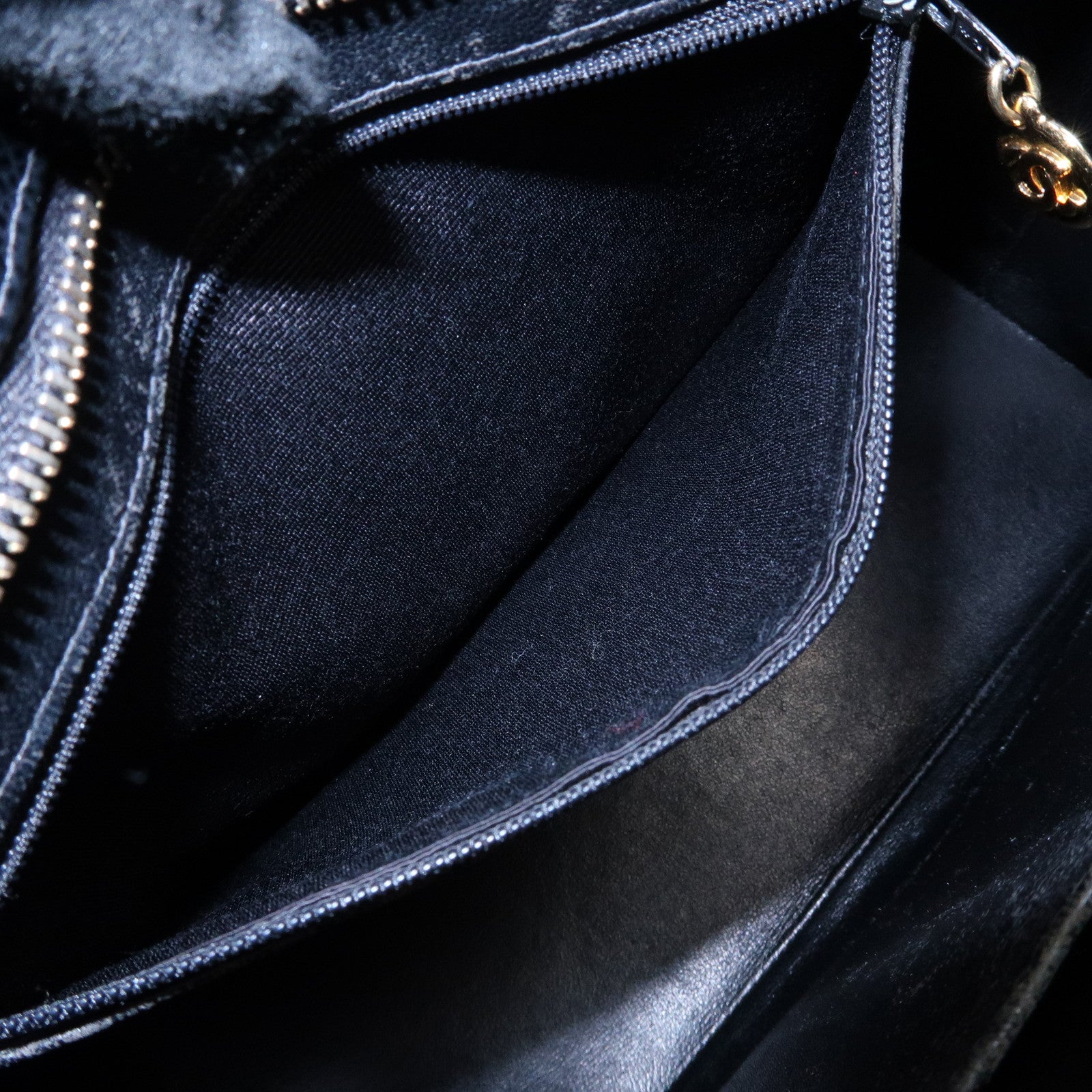 CHANEL Matelasse COCO Mark Cavairskin Medallion Hand Bag A01804