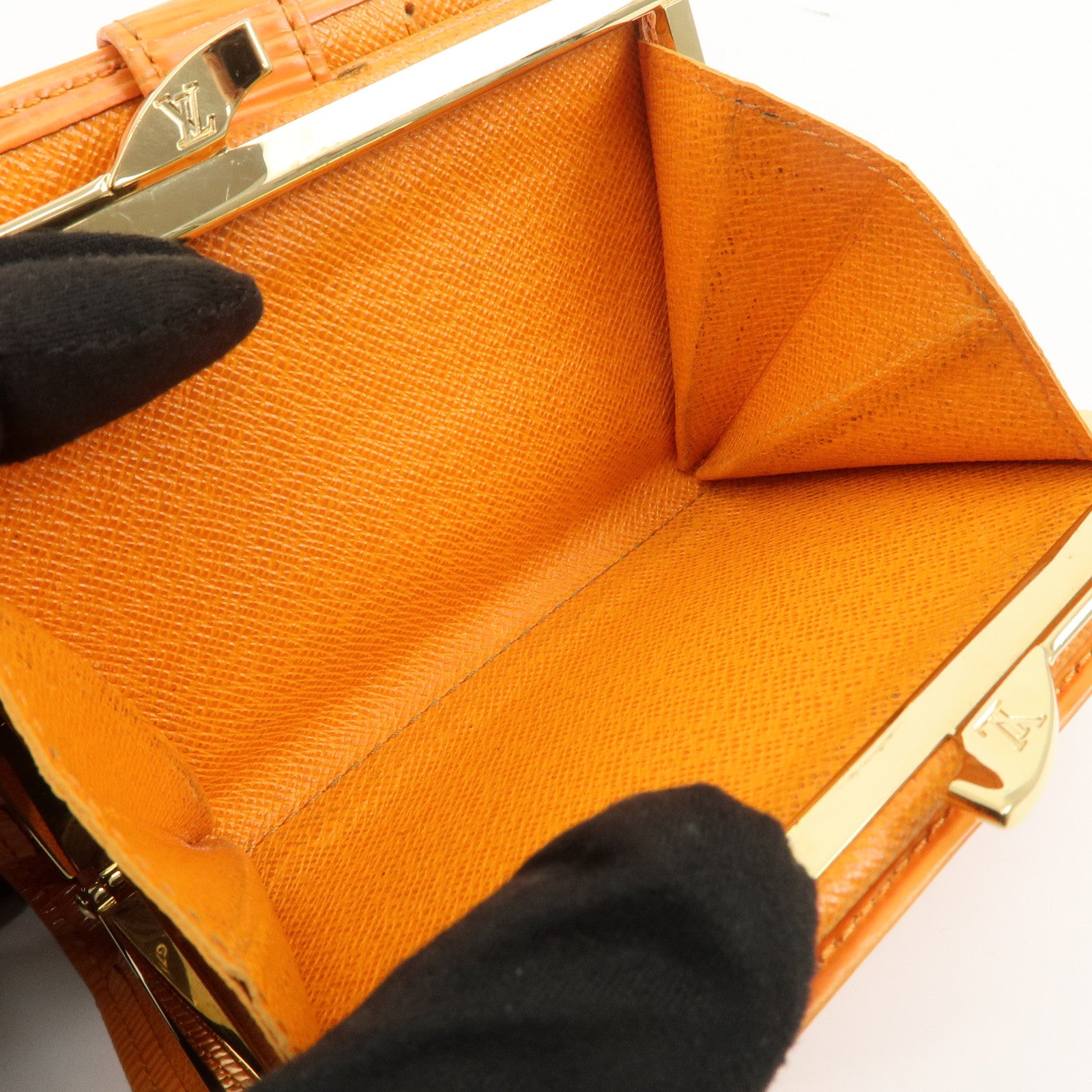 Louis Vuitton Epi Porte Monnaie Viennois Bi-Fold Wallet M6324H