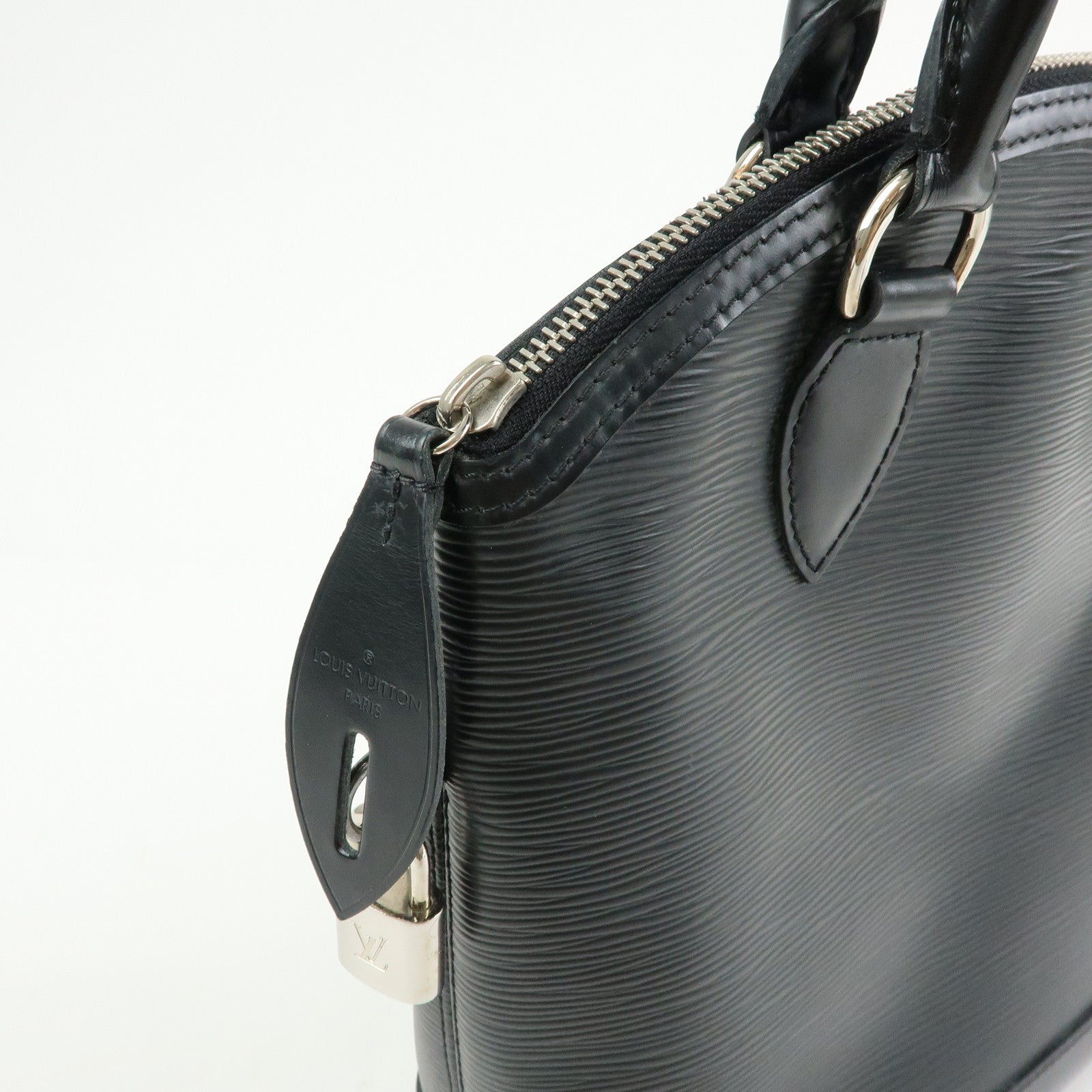 Louis Vuitton Epi Leather Lock It Hand Bag Noir M42292