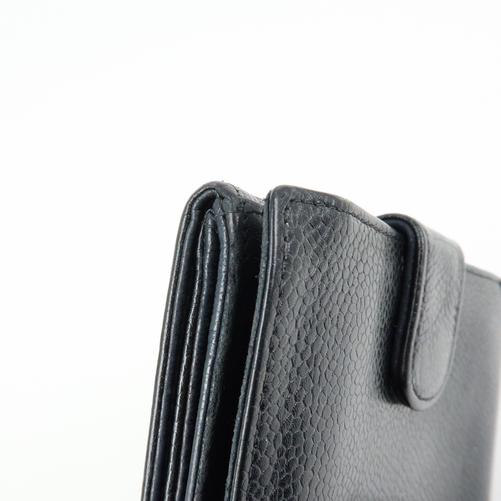 CHANEL COCO Mark Cavairskin Compact Wallet Black