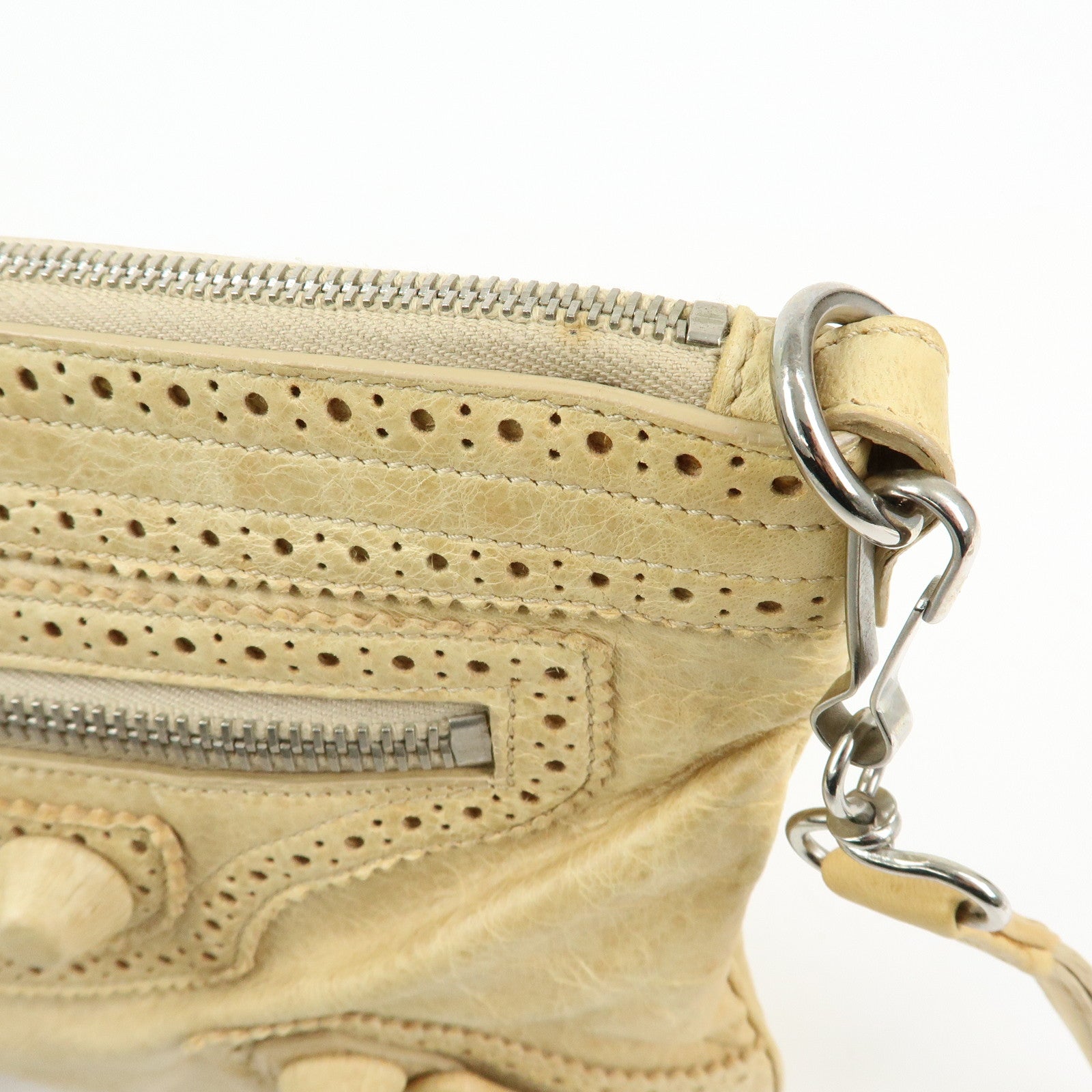 BALENCIAGA Leather Giant Clutch Bag Pouch Beige 204533