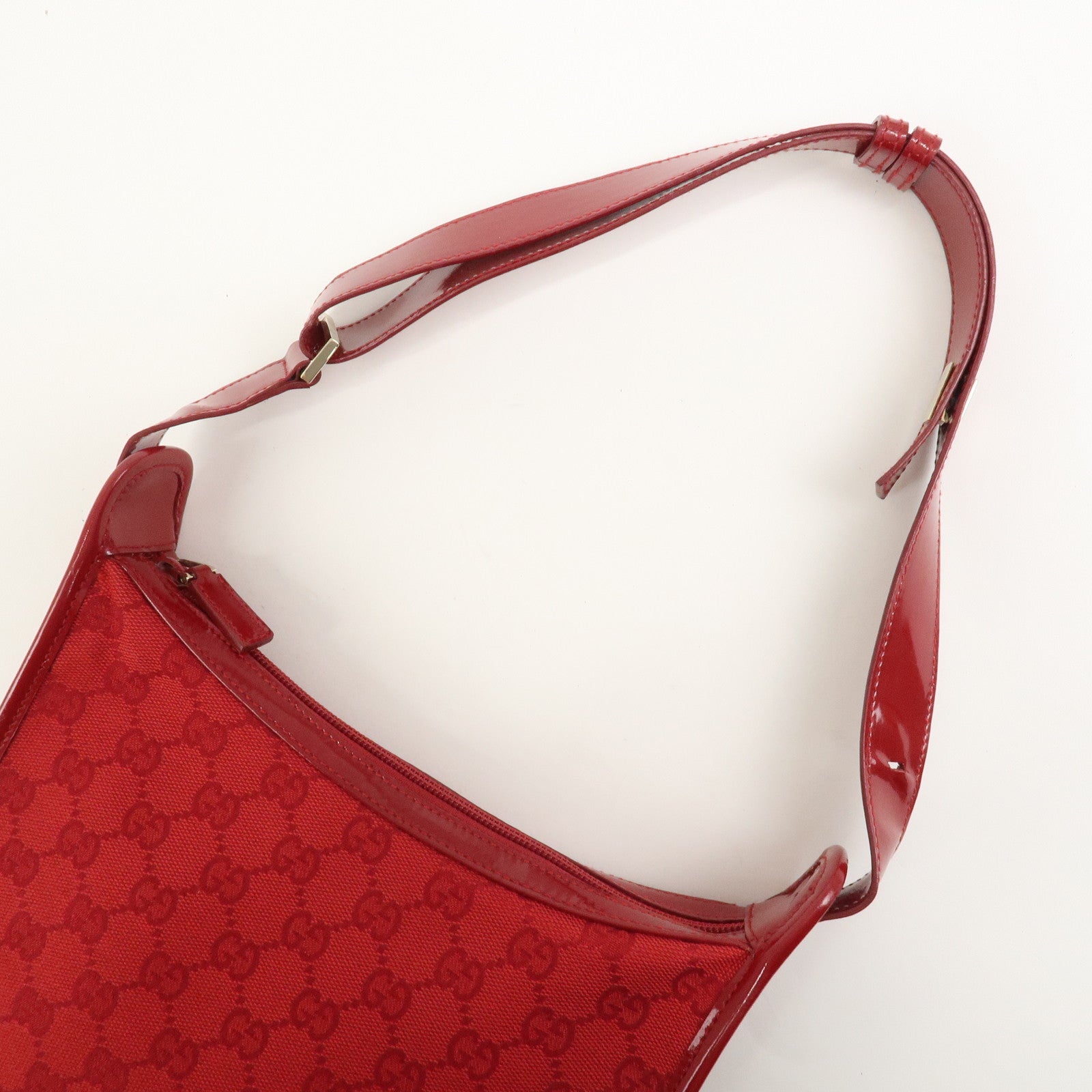 GUCCI GG Canvas Patent Leather Shoulder Bag Hand Bag Red 001・4206