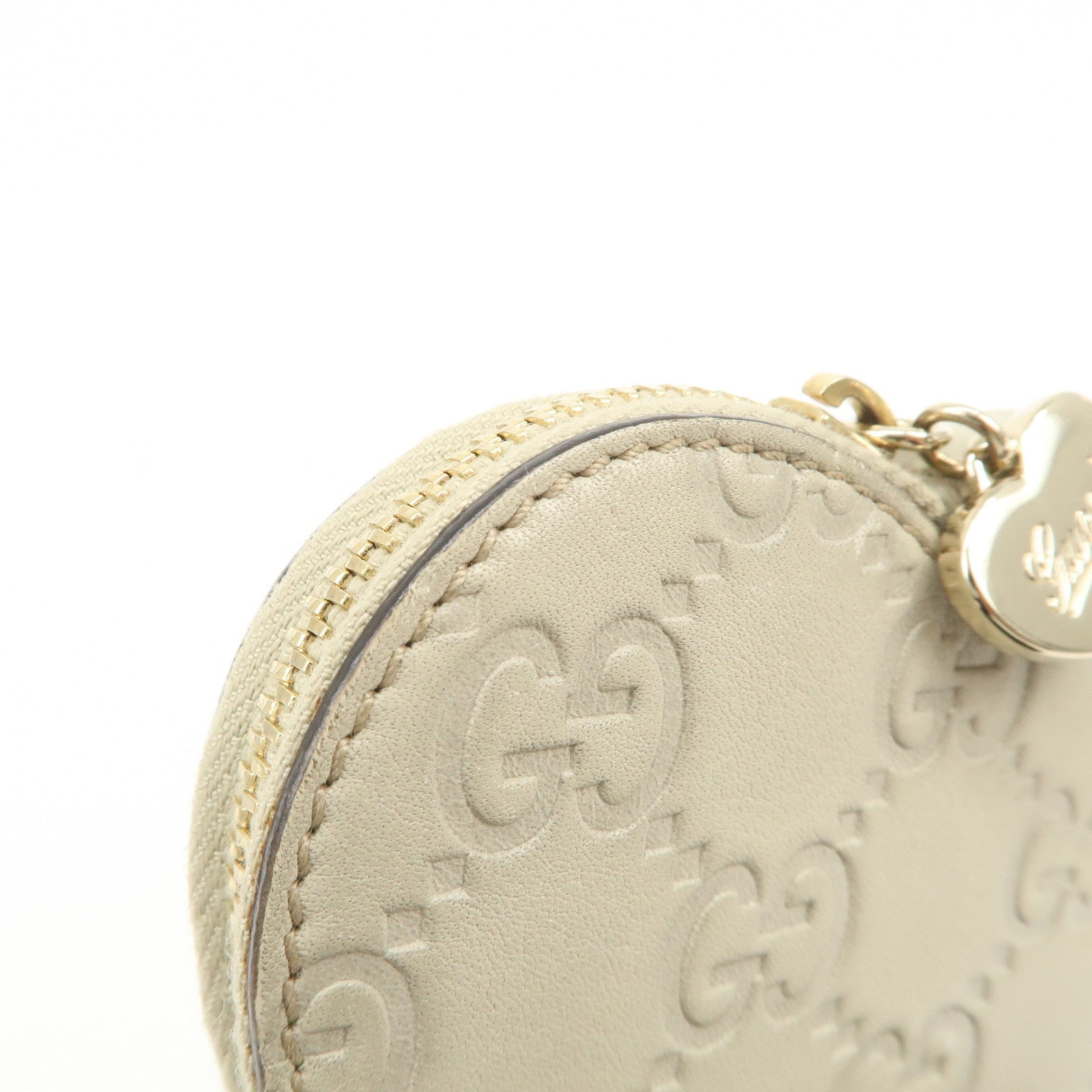 GUCCI Lovely Heart Logo Guccissima Leather Coin Case Ivory 152615