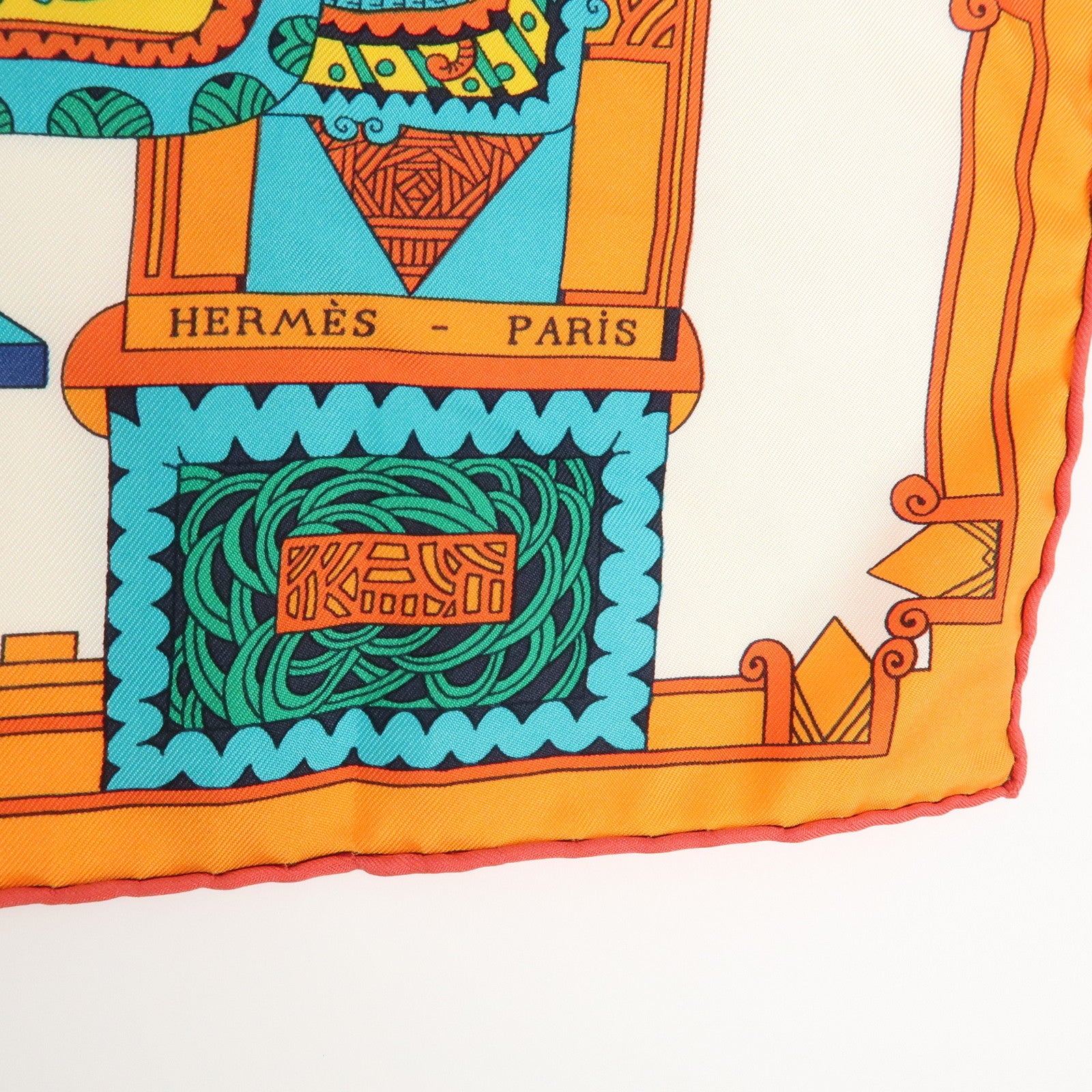 HERMES Carre 90 Silk 100% Scarf ASTRES ET SOLEILS Orange Green Blue