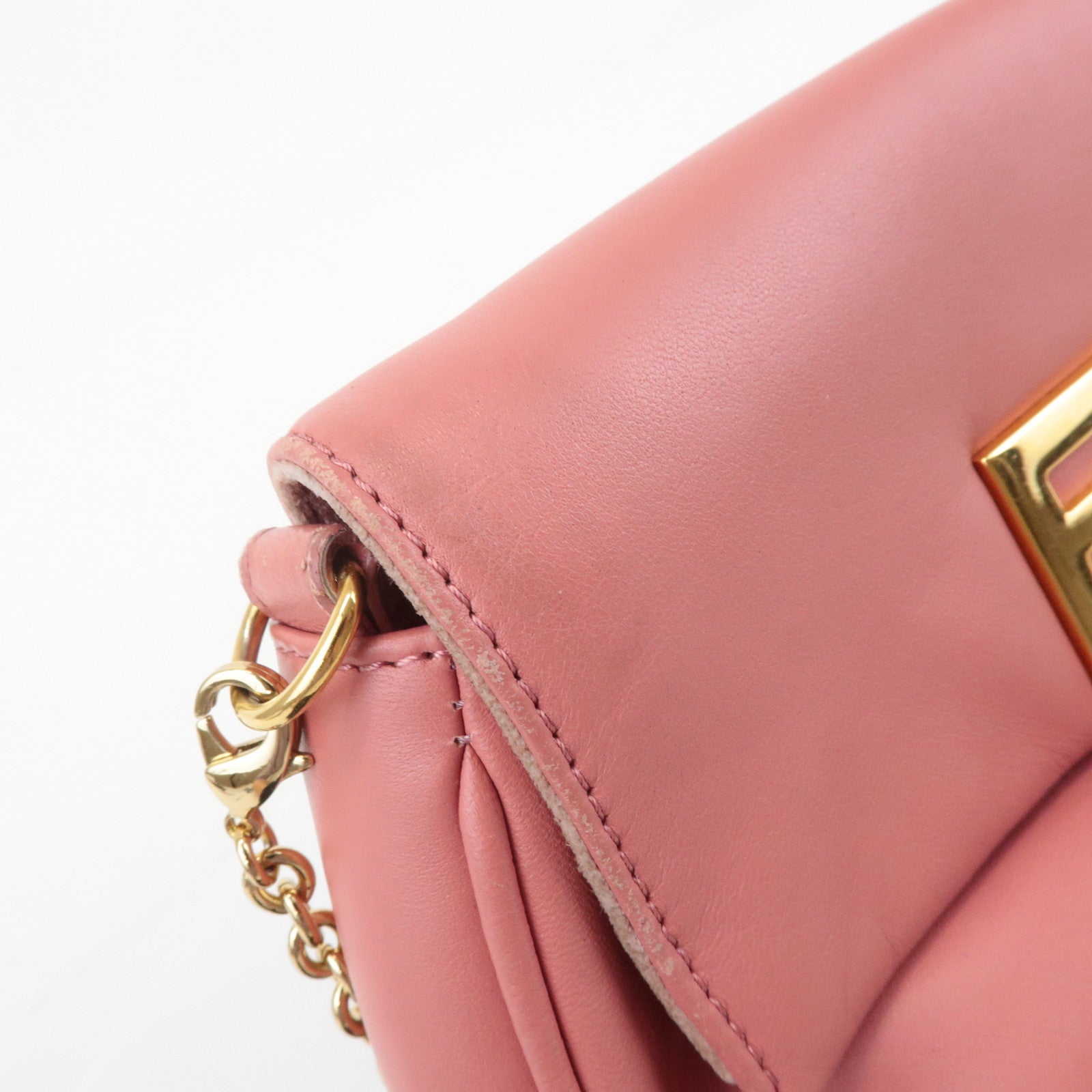 FENDI Leather Chain Shoulder Bag Purse Gold HDW Pink 8M0276 Used