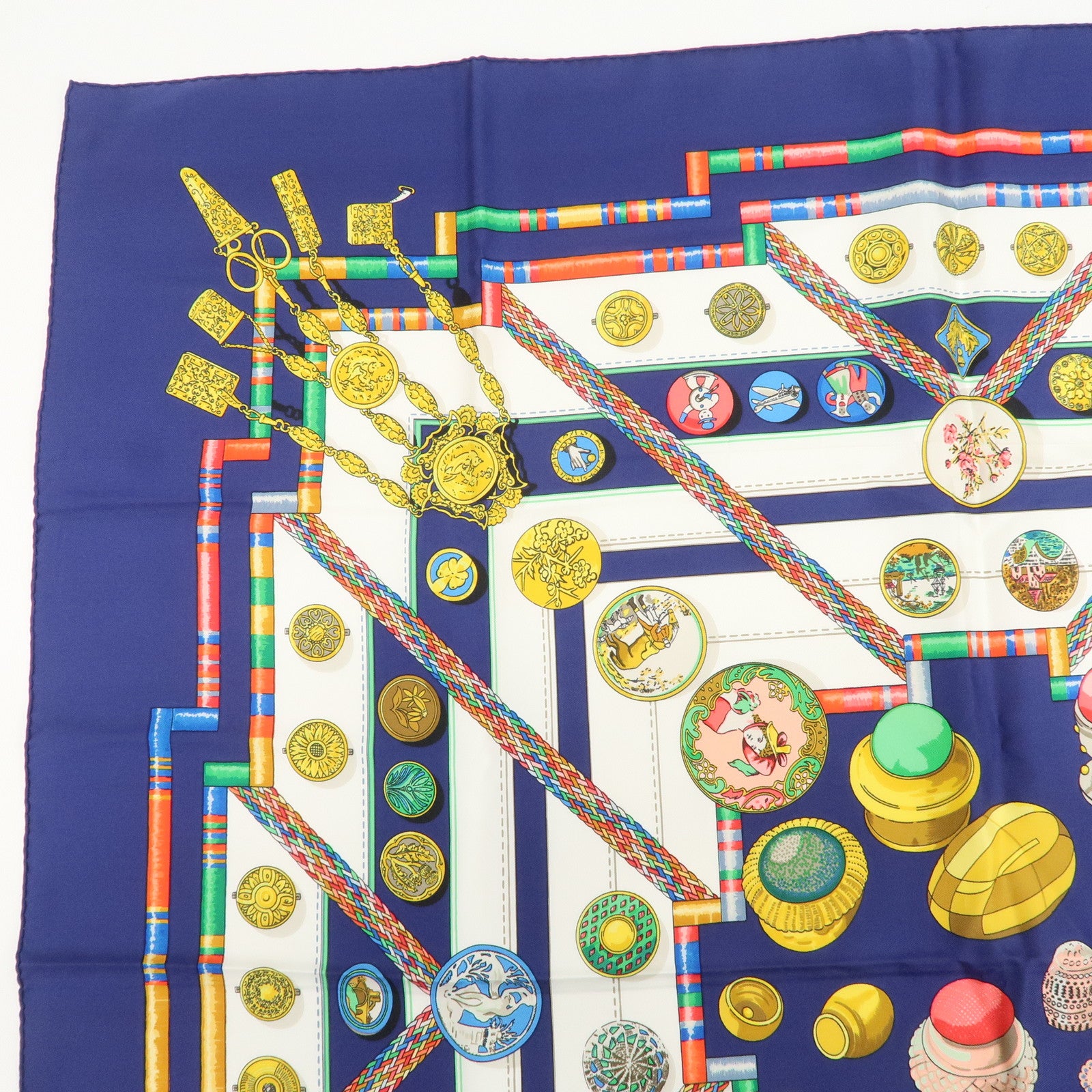 HERMES Carre 90 Silk 100% Scarf Petite main Navy White Multicolor