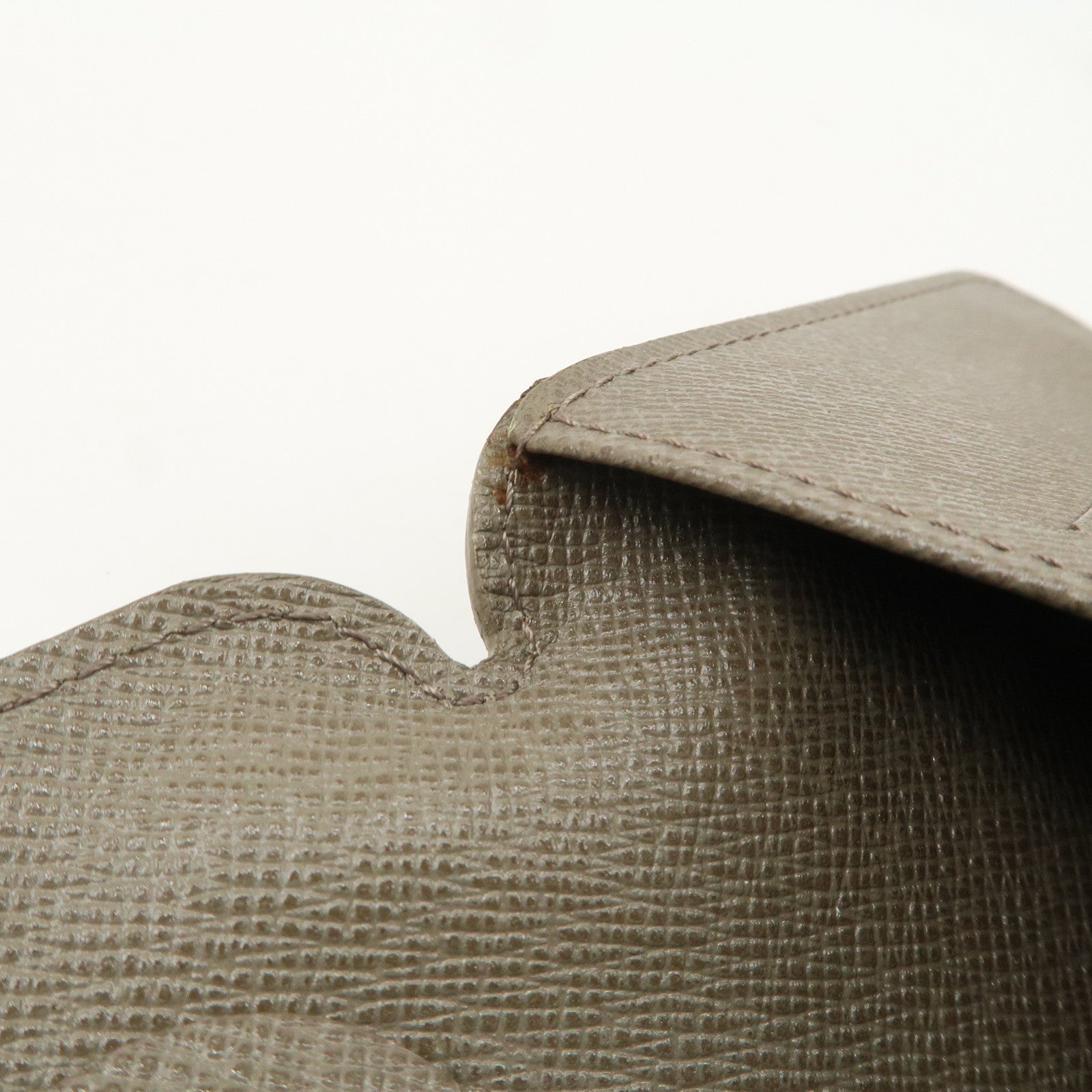 Louis Vuitton Damier Geant Mage Canvas Body Bag Terre M93500