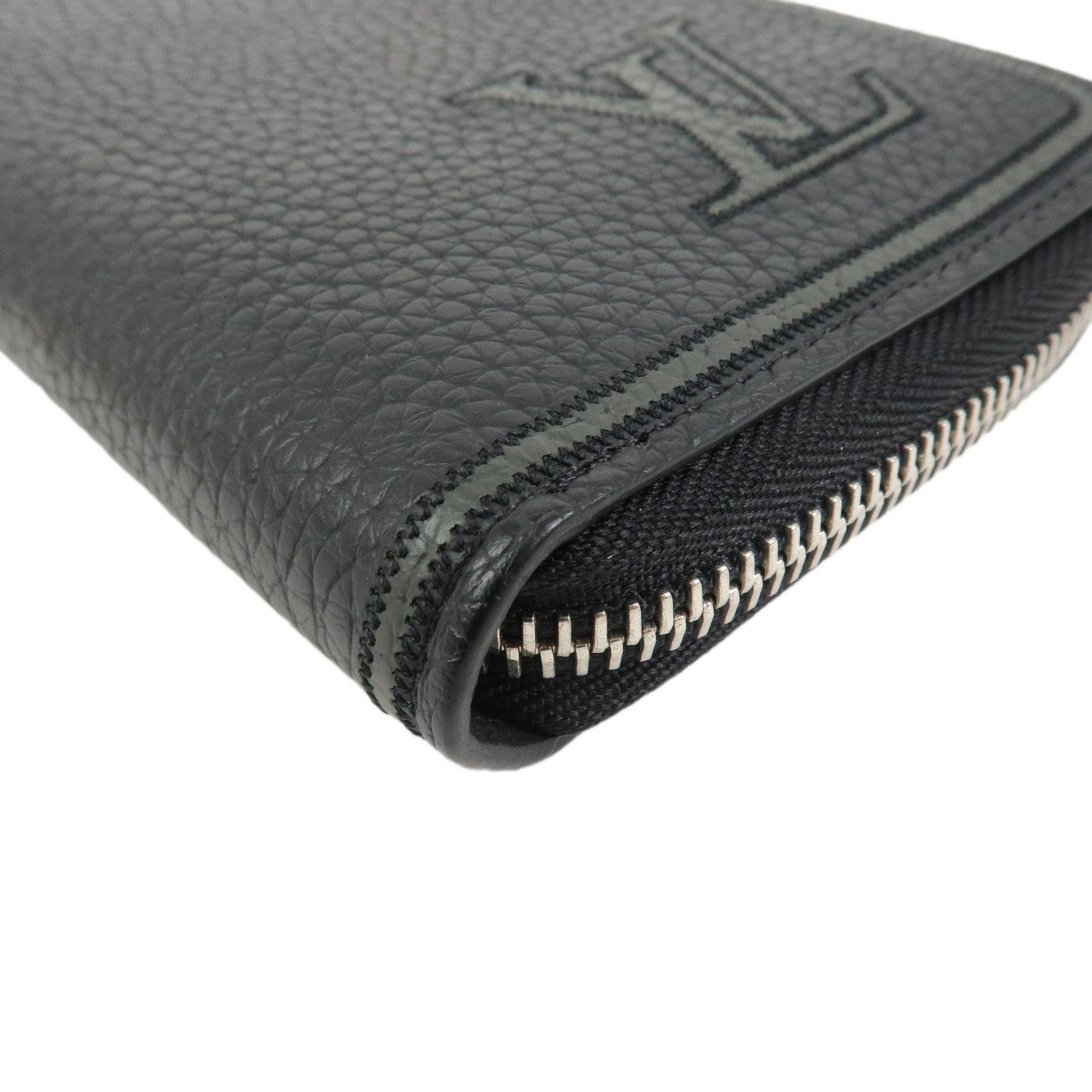 Louis Vuitton Torillon Leather Vertical Zippy Wallet Black M68228