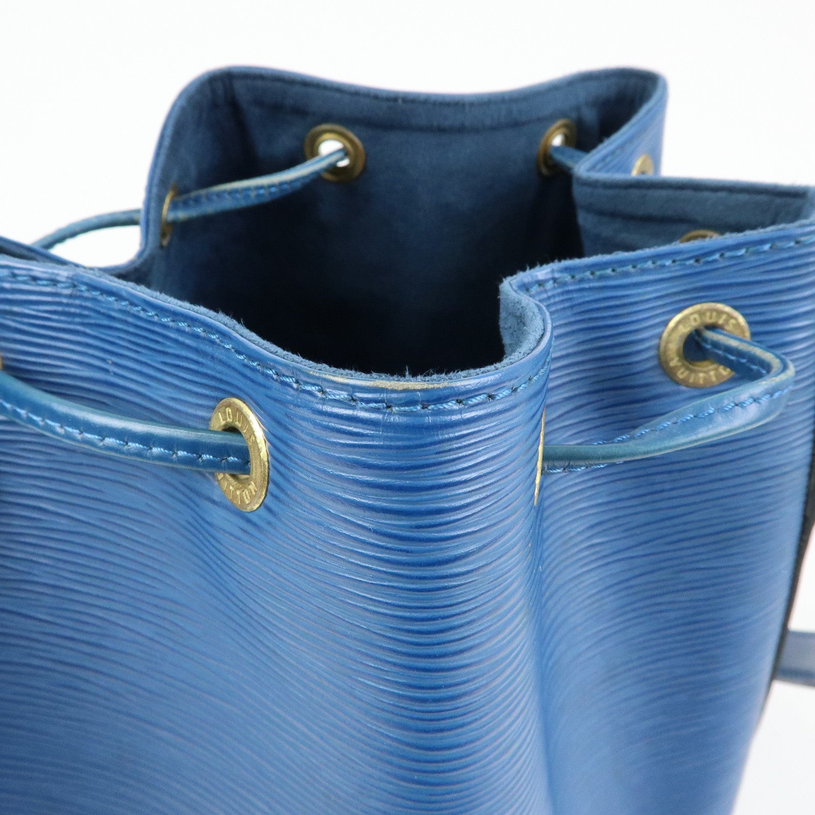 Louis Vuitton Epi Petit Noe Shoulder Bag Toledo Blue M44105