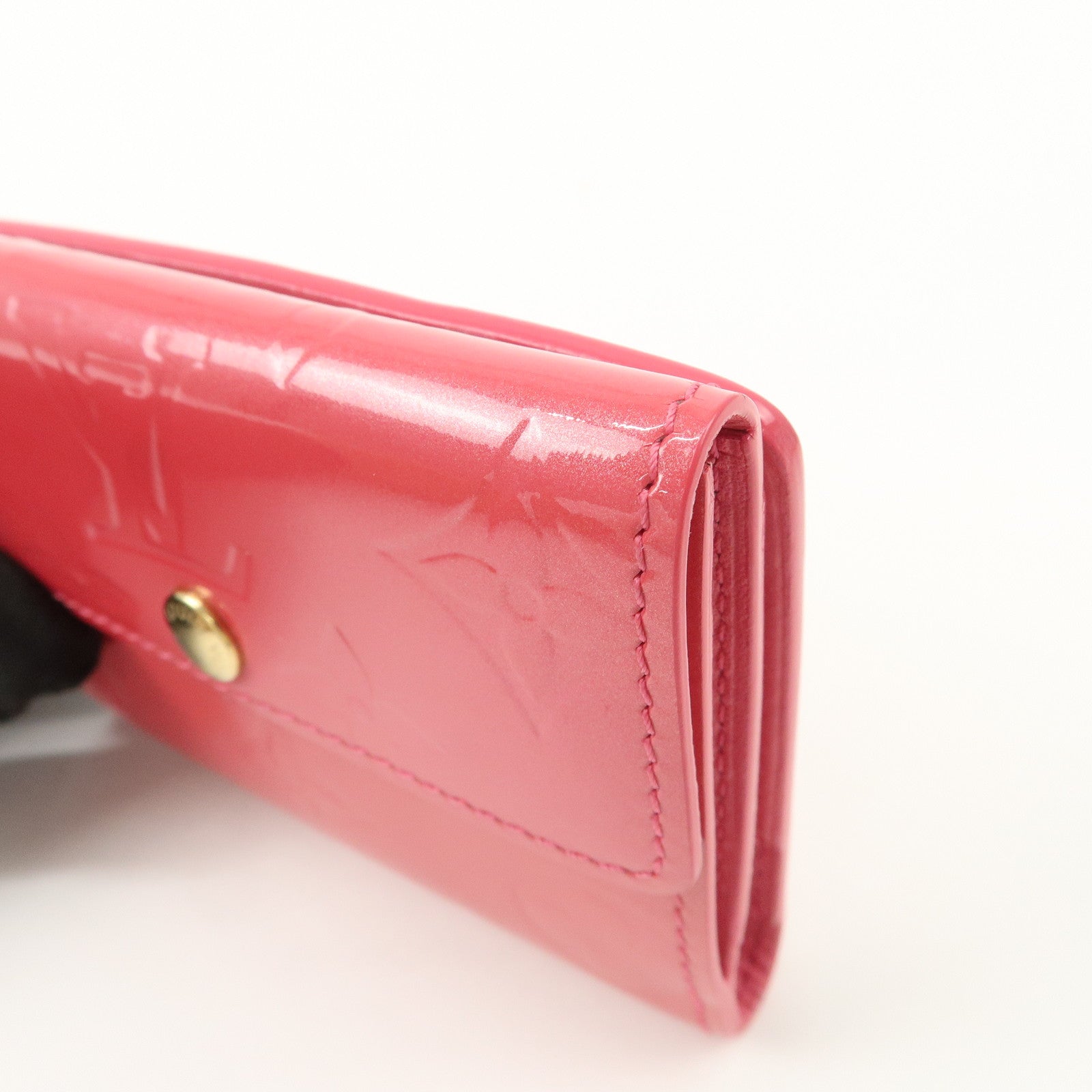 Louis Vuitton Monogram Vernis Ludlow Bi-fold Compact Wallet M9143F