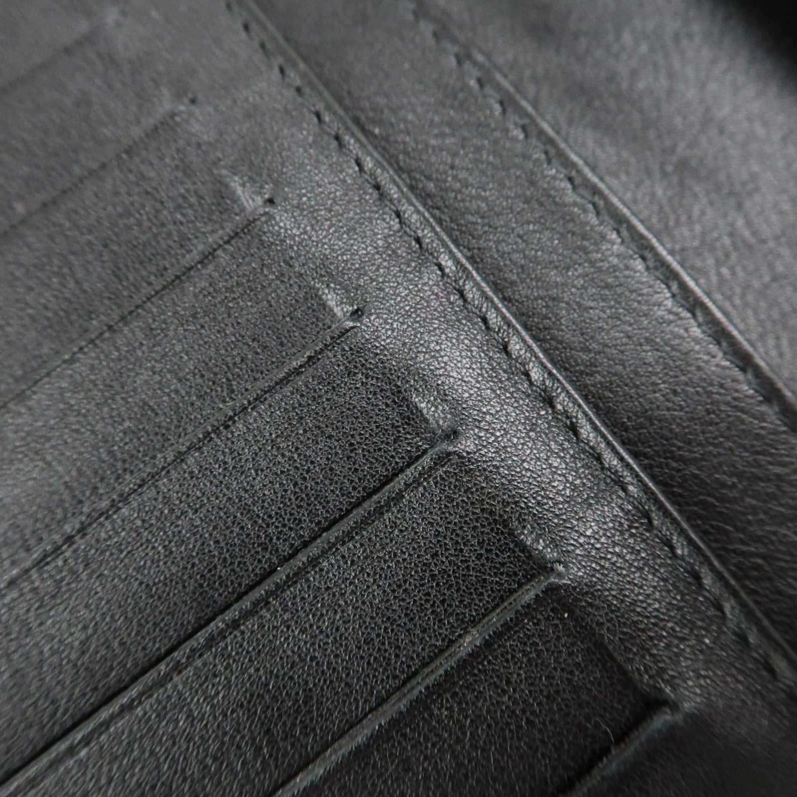 CHANEL COCO Mark Matelasse Patent Leather Long Wallet Black A48691