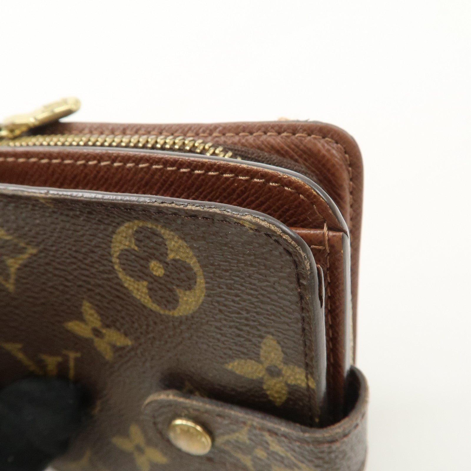 Louis Vuitton Louis Monogram Compact Small Zippy Wallet M61667 Used