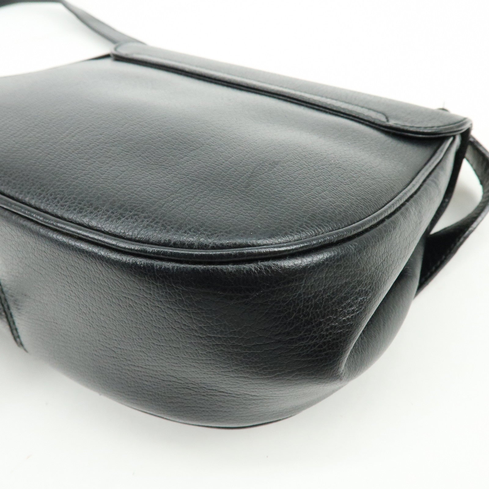 Ferragamo Gancini Leather Shoulder Bag Crossbody Bag Black