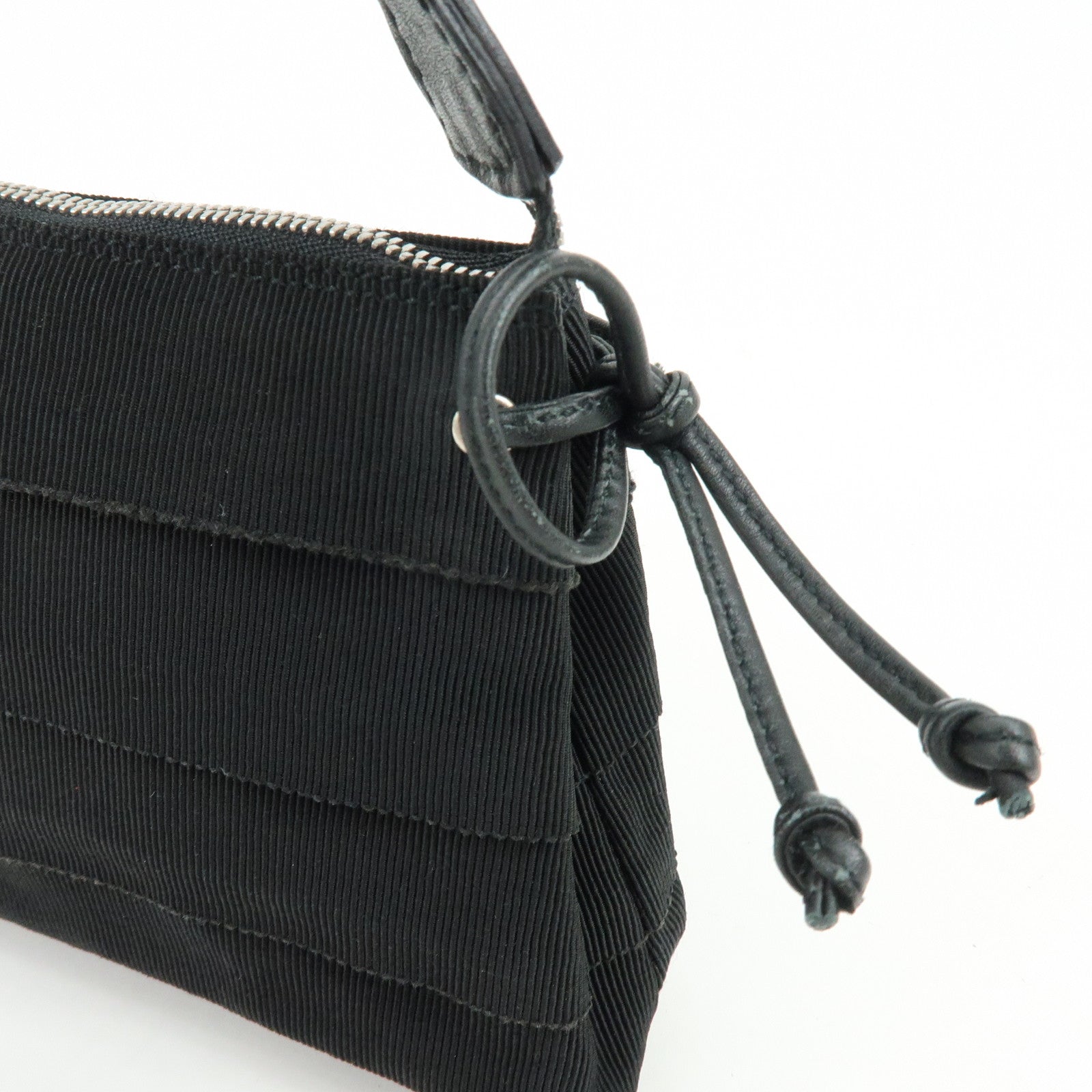 Ferragamo Vara Canvas Leather Side Ribbon Shoulder Bag Black