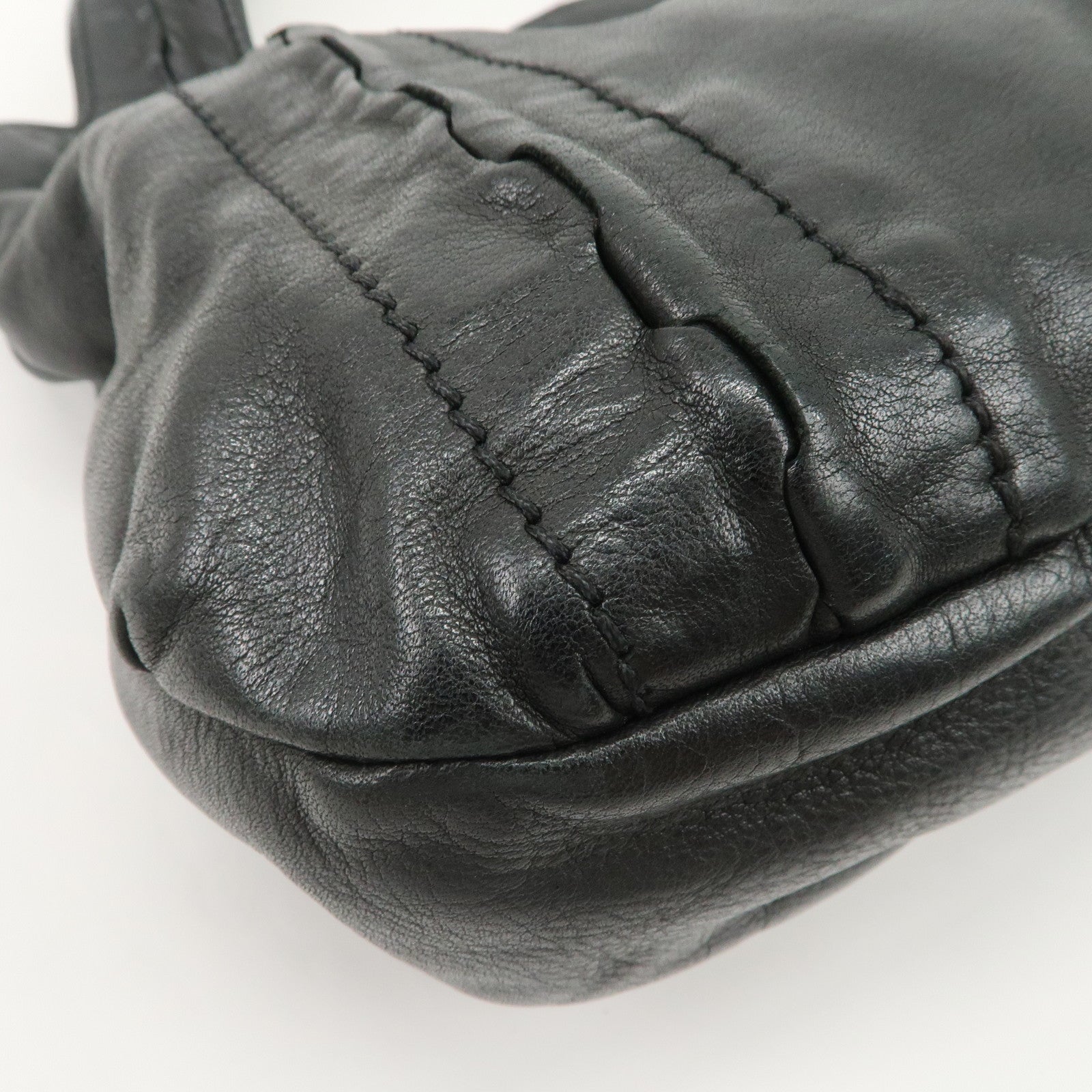 Ferragamo Gancini Leather Shoulder Bag Hand Bag Black