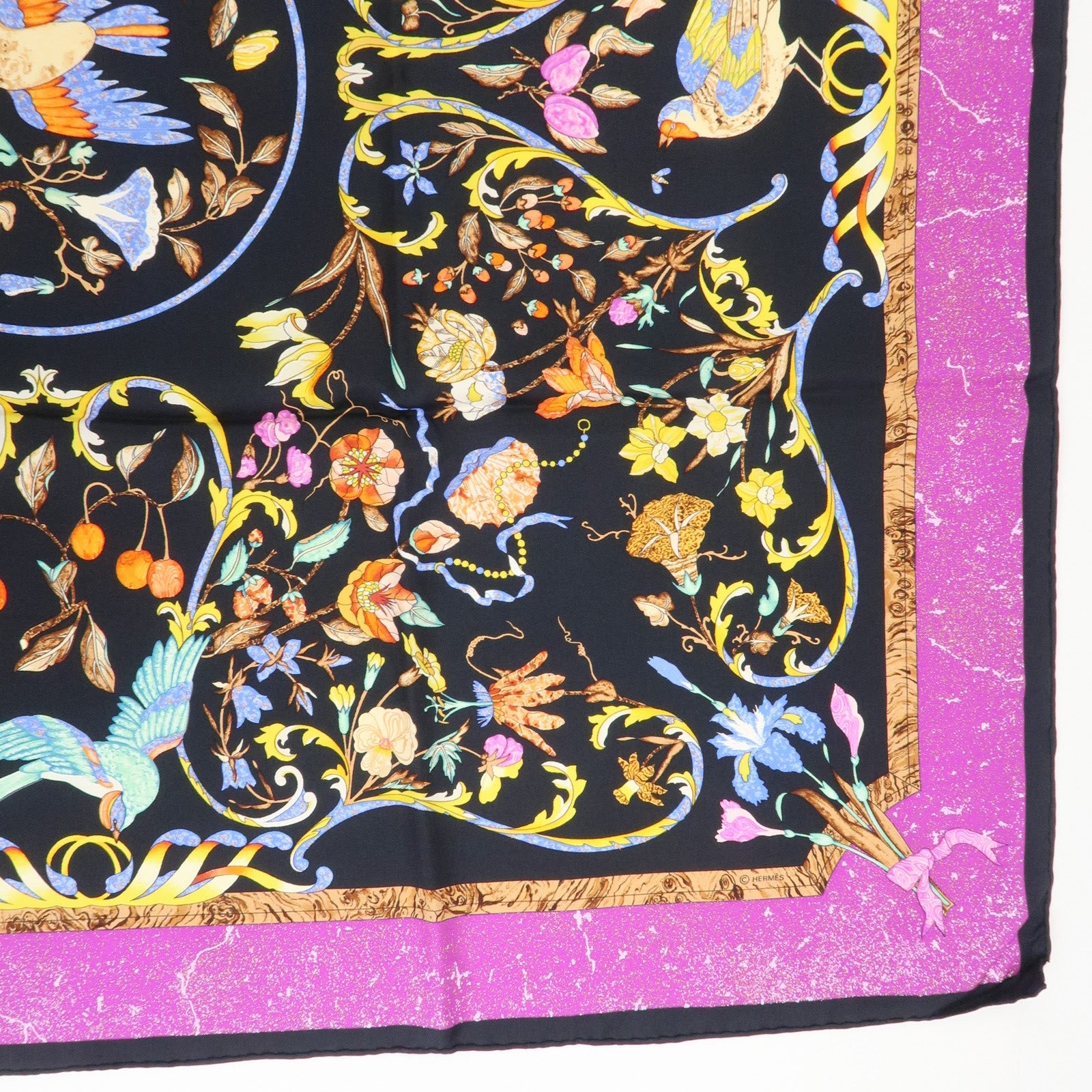 HERMES Carre 90 Silk 100% Scarf PIERRES D' ORIENT ET D' OCCIDENT