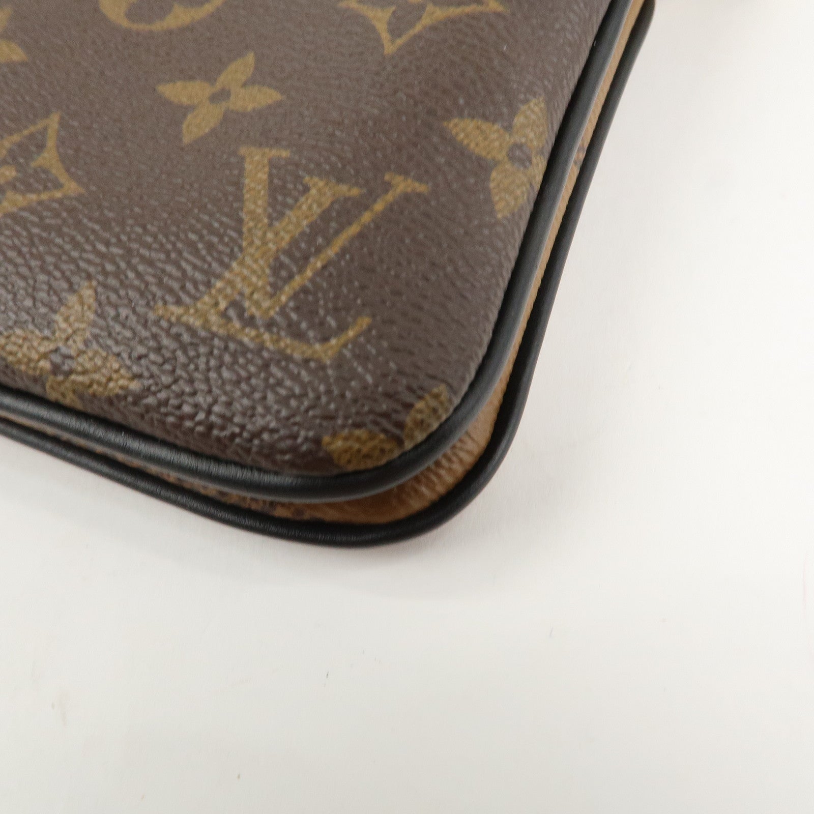 Louis Vuitton Monogram Reverse Pochette Double Zip Bag M69203