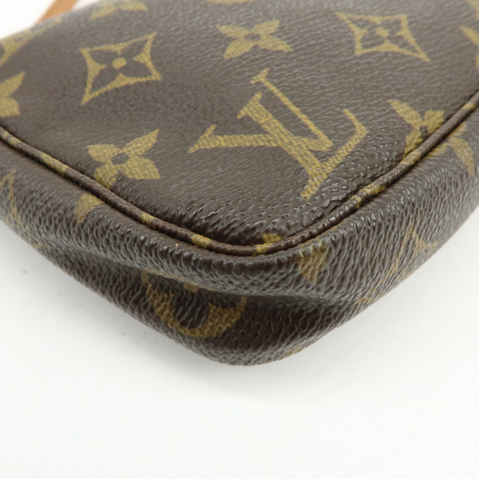 Louis Vuitton Monogram Pochette Accessoires Pouch Hand Bag M51980