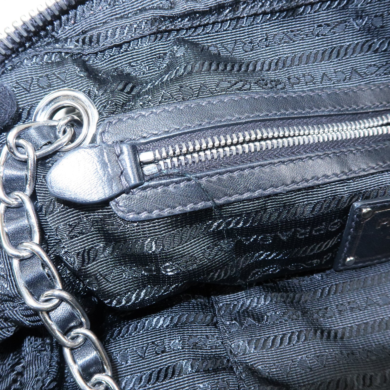 PRADA Logo Nappa Leather Gathered Chain Shoulder Bag Black