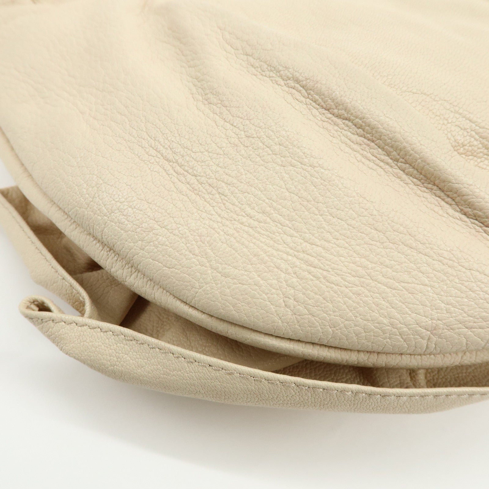 SAINT LAURENT PARIS YSL Nadja Shoulder Bag Light Beige 112937