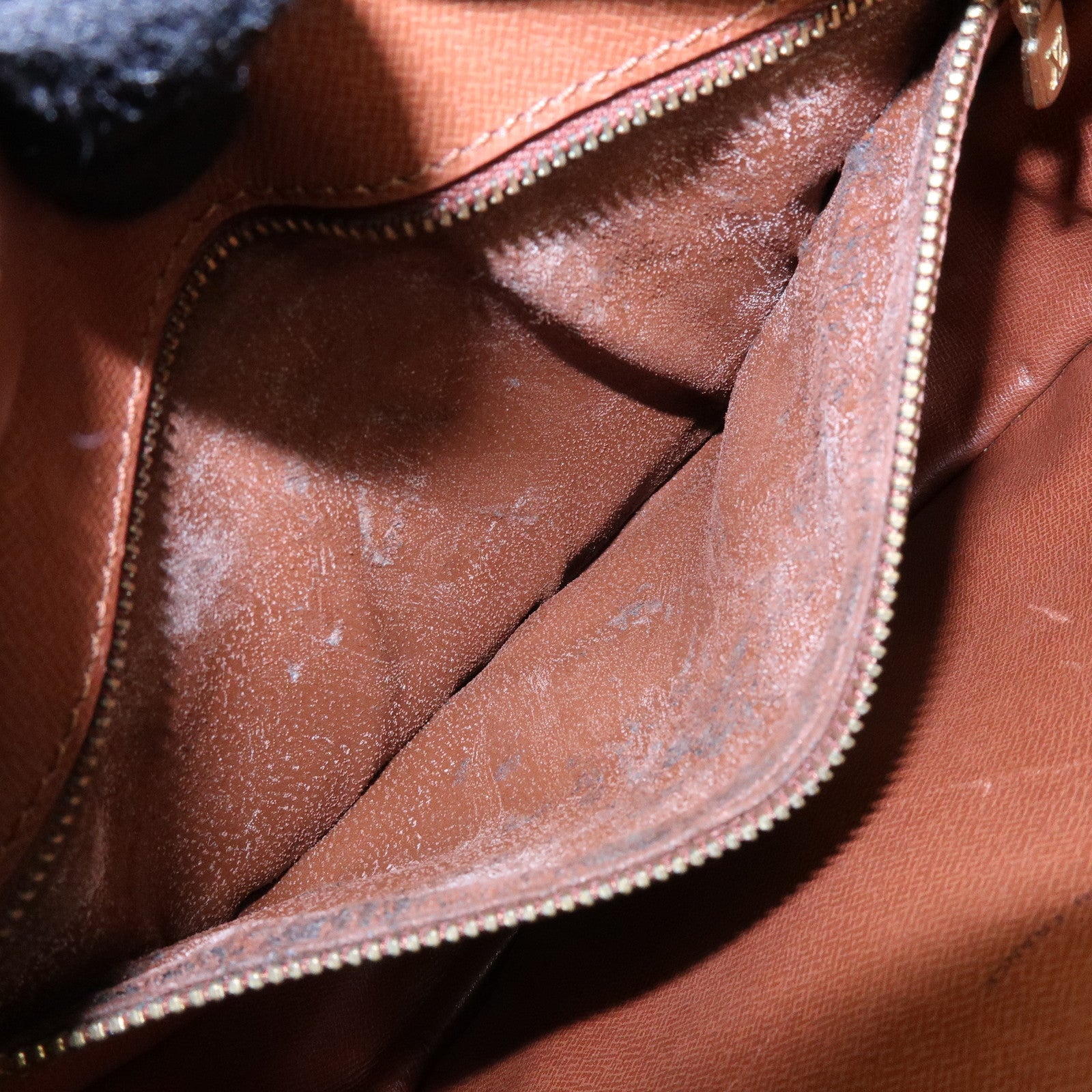 Louis Vuitton Epi Jeune Fille Shoulder Bag Kenya Brown M52153