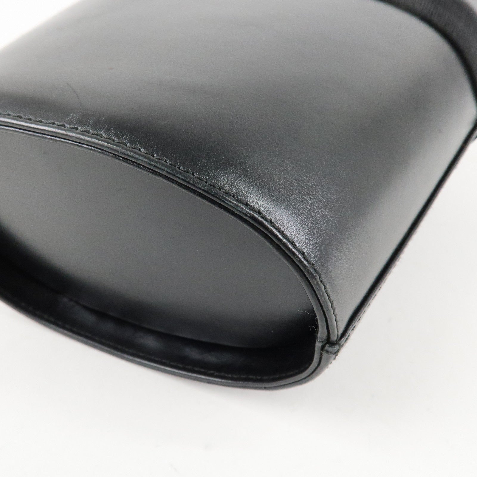 Ferragamo Vara Ribbon Leather Hand Bag Gold HDW Black Used