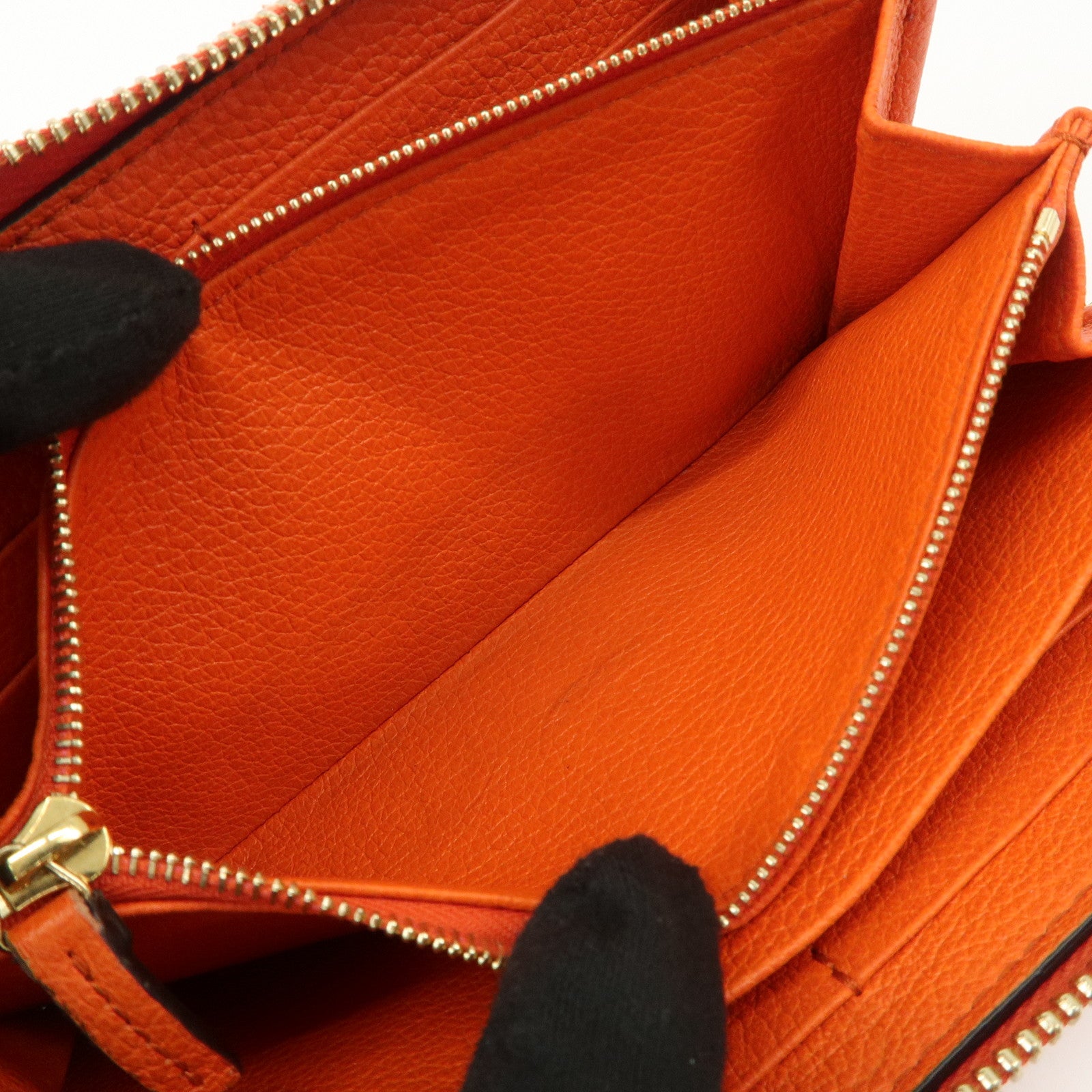 GUCCI Logo Leather Round Zippy Long Wallet Orange 658691