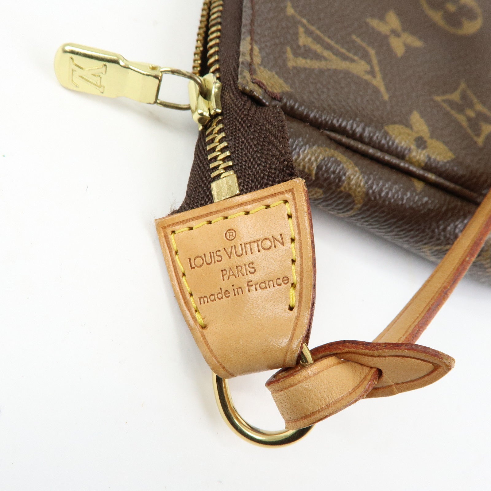 Louis Vuitton Monogram Pochette Accessoires Pouch Hand Bag M51980