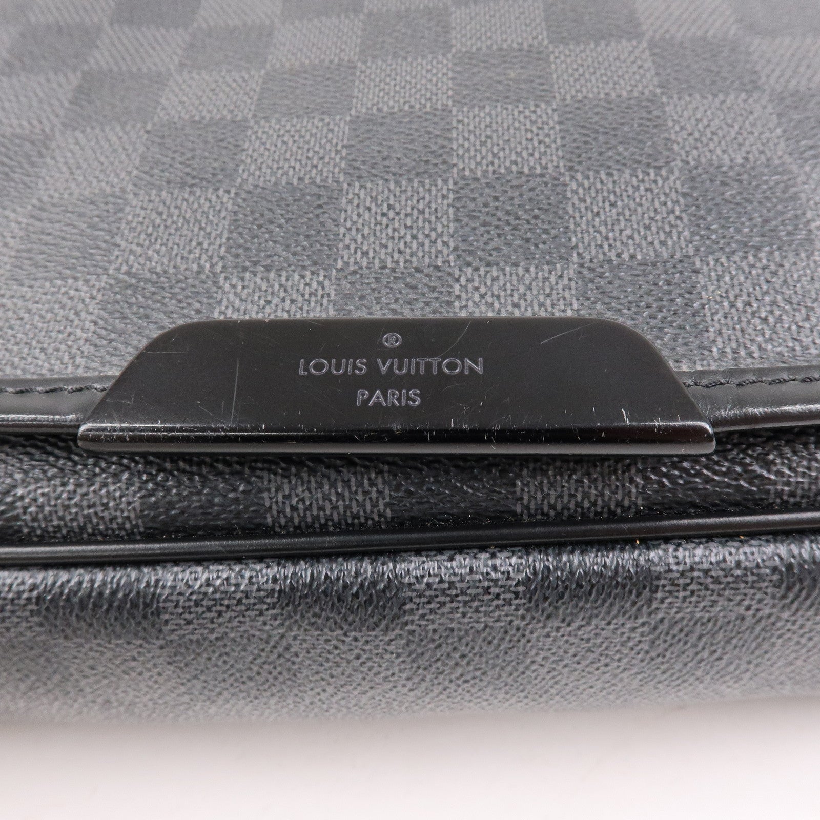 Louis Vuitton Damier Graphite Daniel MM Shoulder Bag N58029