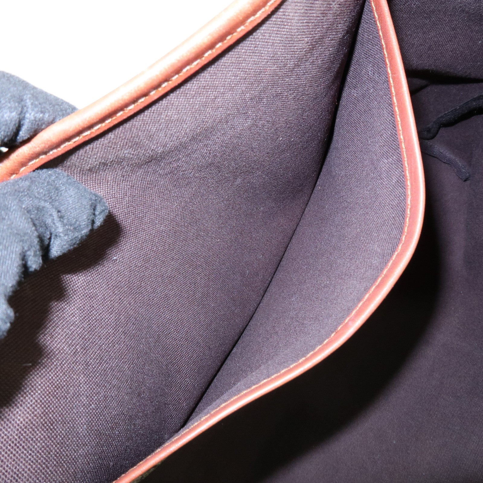 GUCCI GG Supreme Leather Sherry Tote Bag Shoulder Bag 211134