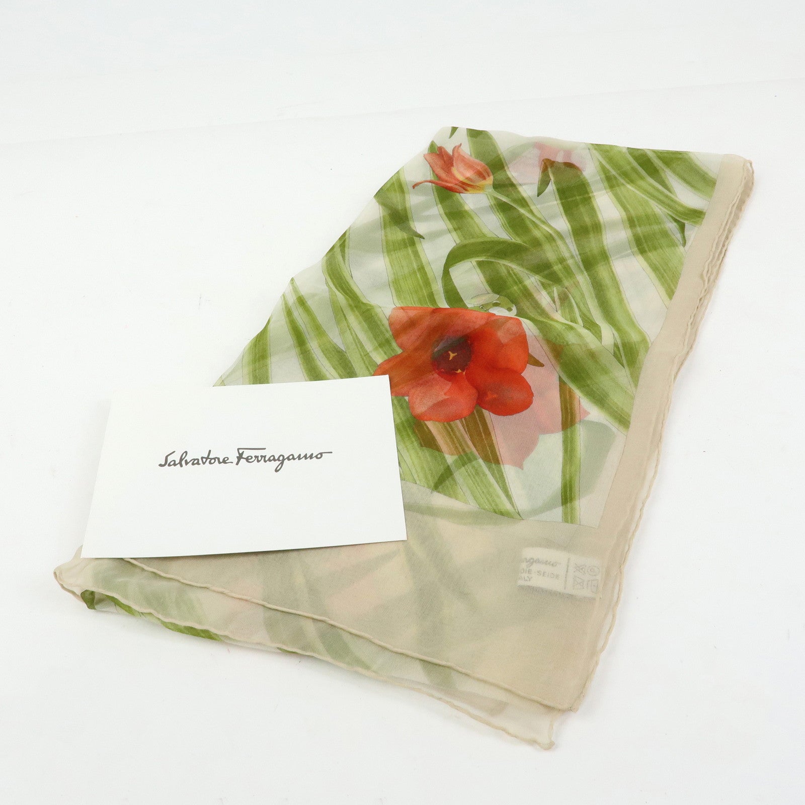 Ferragamo Silk 100% Scarf Flower Motif Ocha-Ken Beige Green Red
