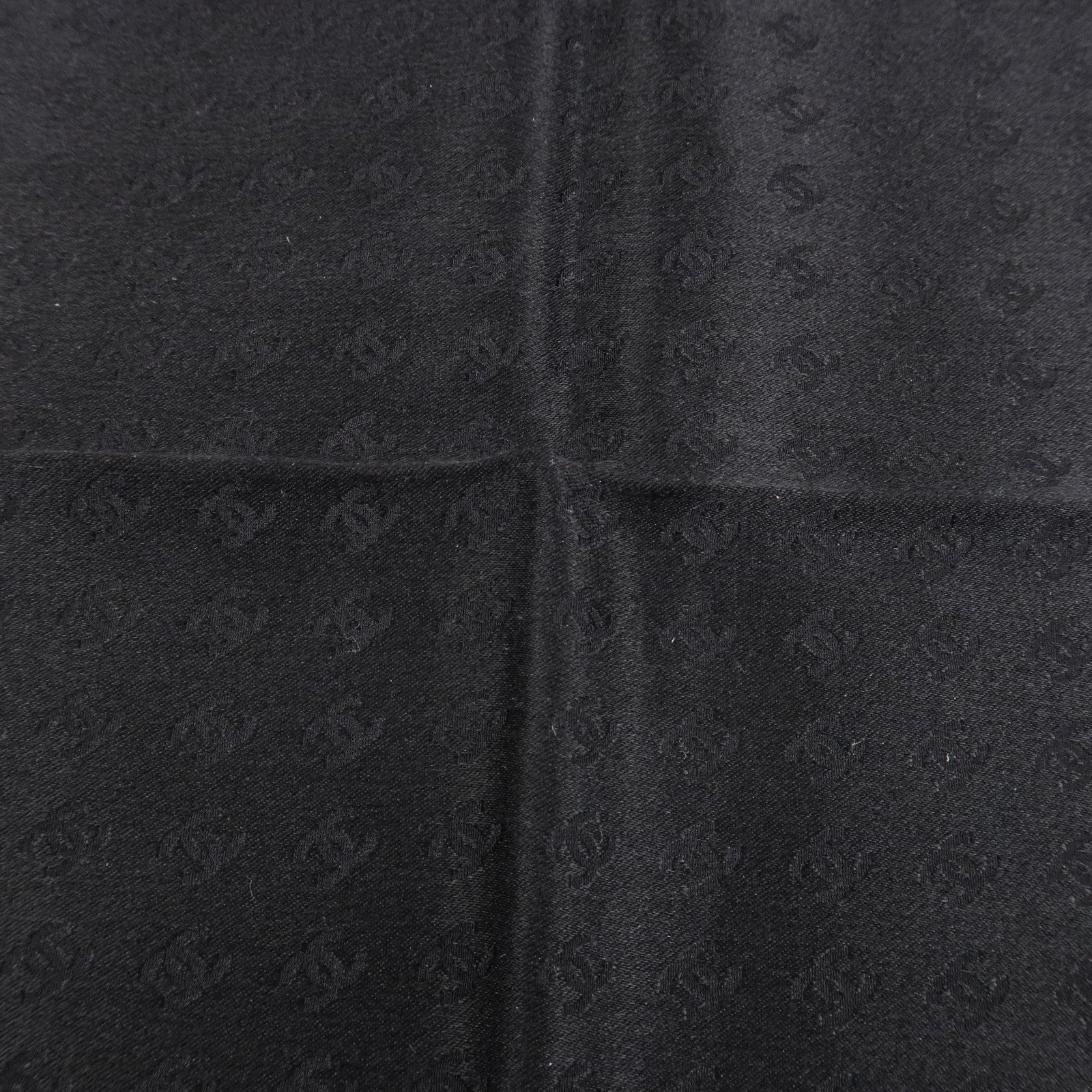 CHANEL COCO Mark Silk 100 % Jewelry Pattern Scarf Black Multi Color Used