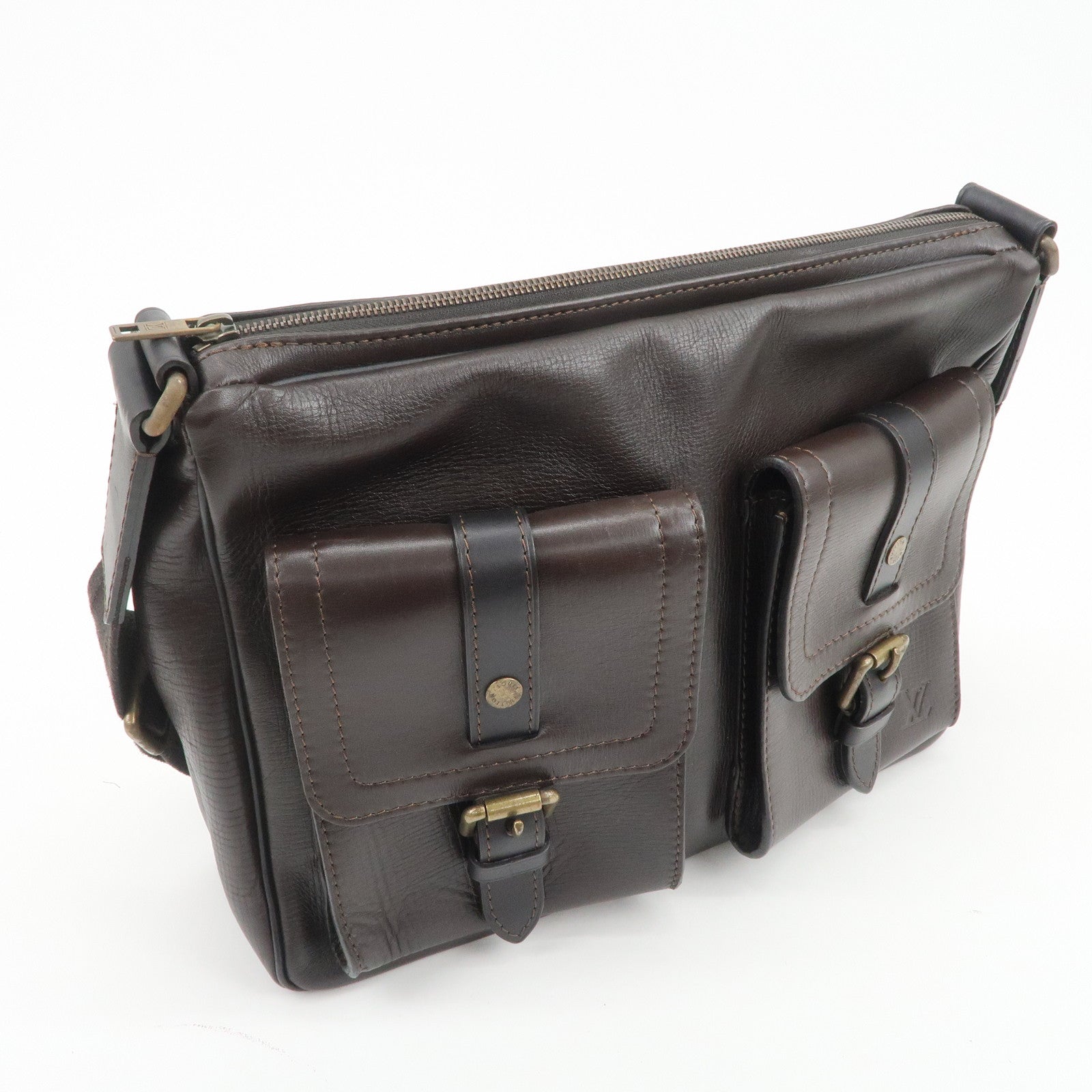 Louis Vuitton Utah Wichita Calf Leather Messenger Bag Cafe M92990