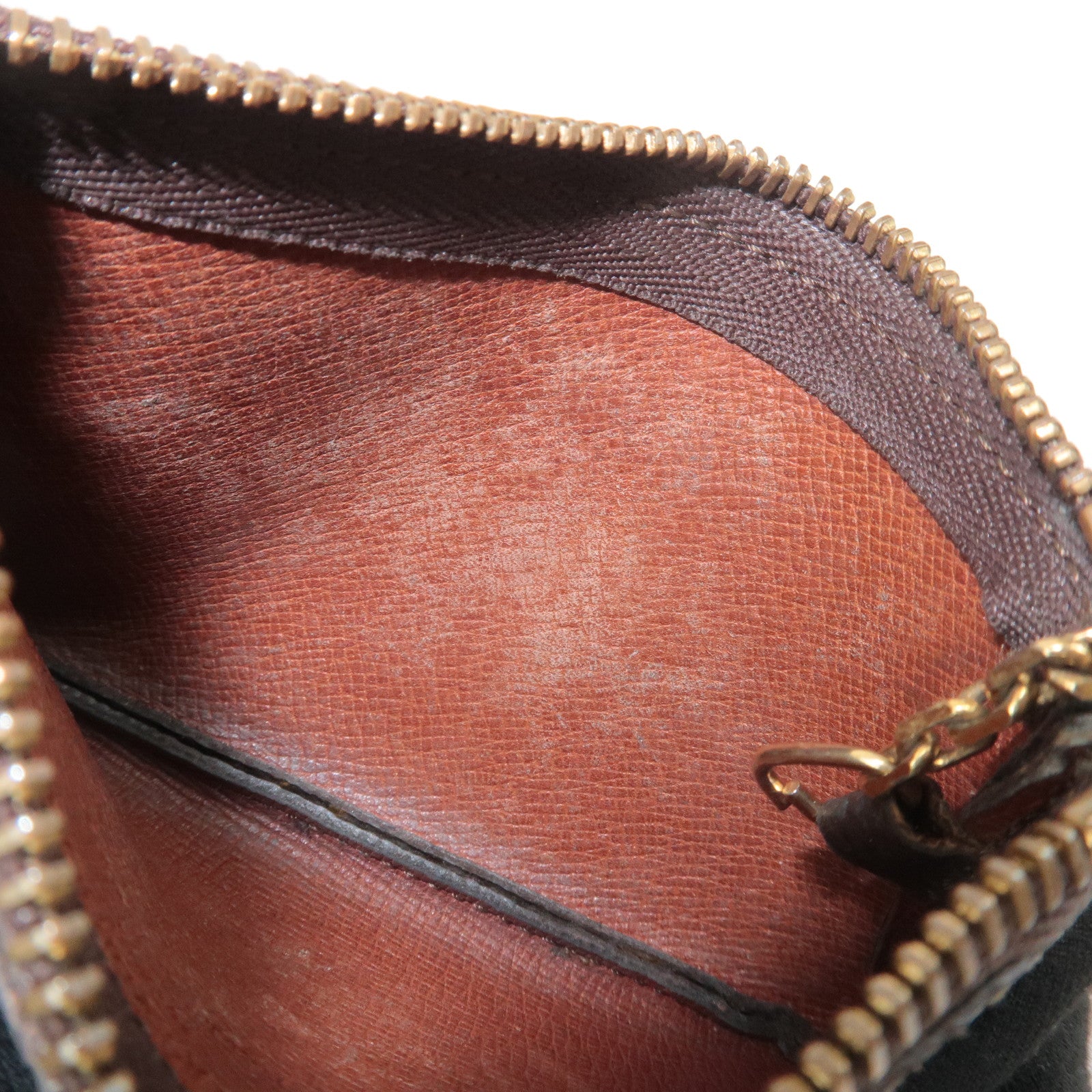 Louis Vuitton Monogram Pochette Cles Coin Case Key Case M62650