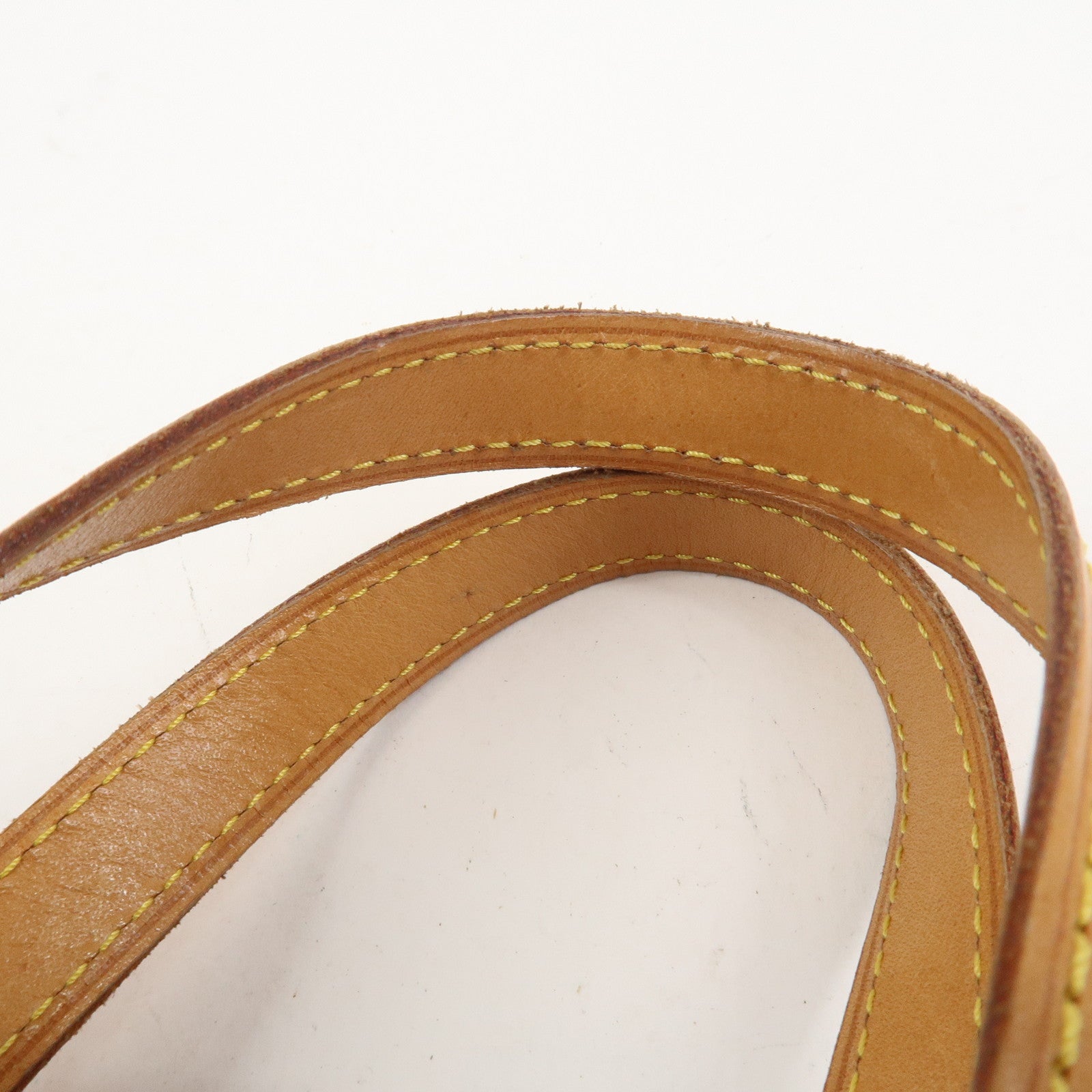 Louis Vuitton Monogram Vernis Lead PM Hand Bag Rouge M91088