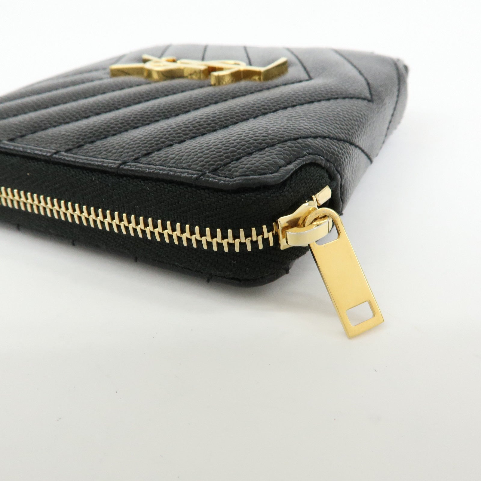 SAINT LAURENT PARIS Cassandra Leather Compact Wallet Black