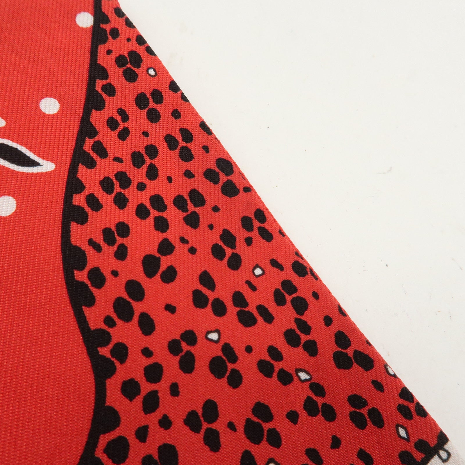 HERMES Twilly Silk 100% Scarf LES LEOPARDS Red Black White