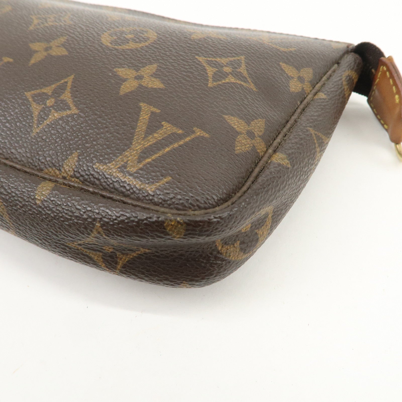 Louis Vuitton Monogram Pochette Accessoires Pouch Hand Bag M51980