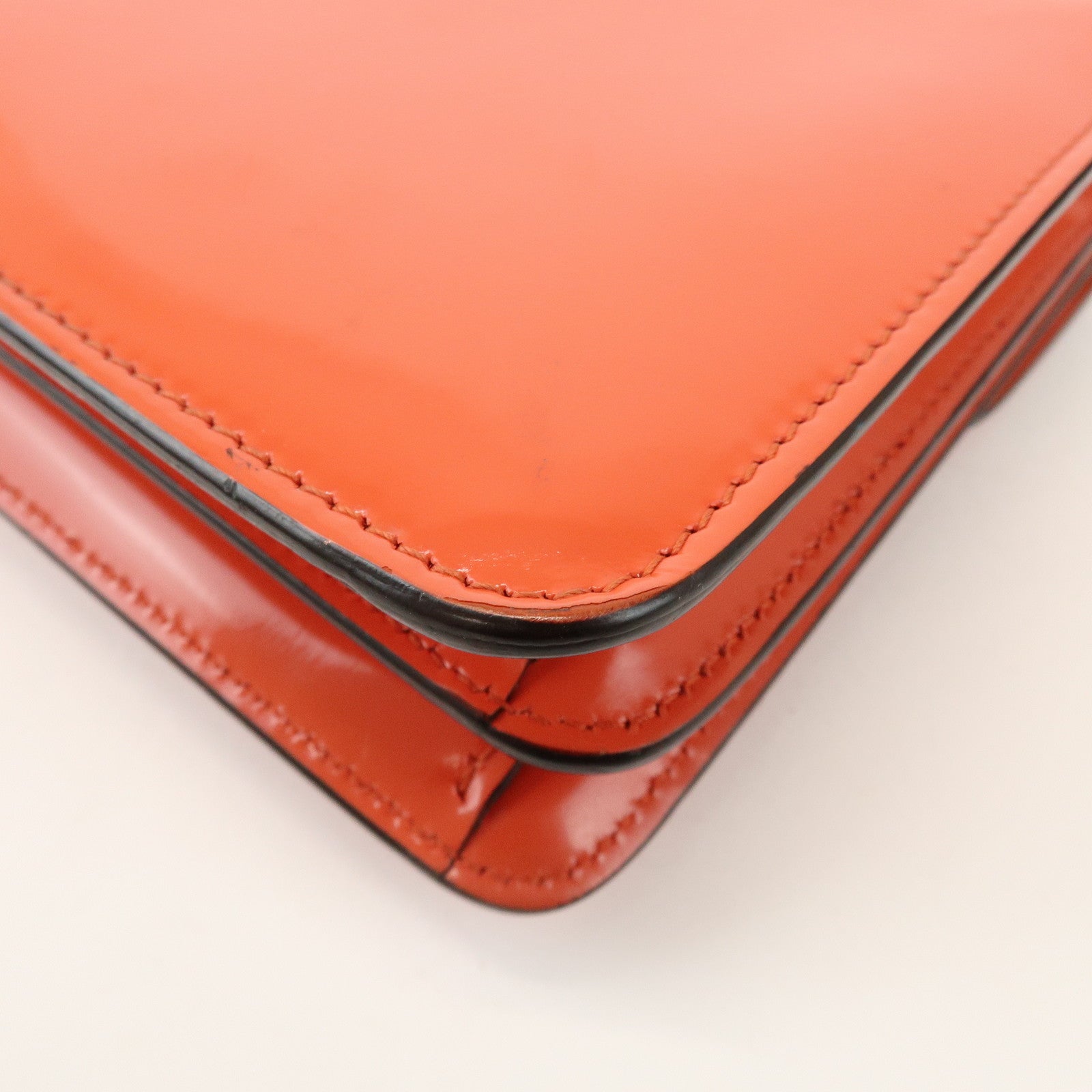 GUCCI Interlocking G Patent Leather Chain ShoulderBag Orange 387609